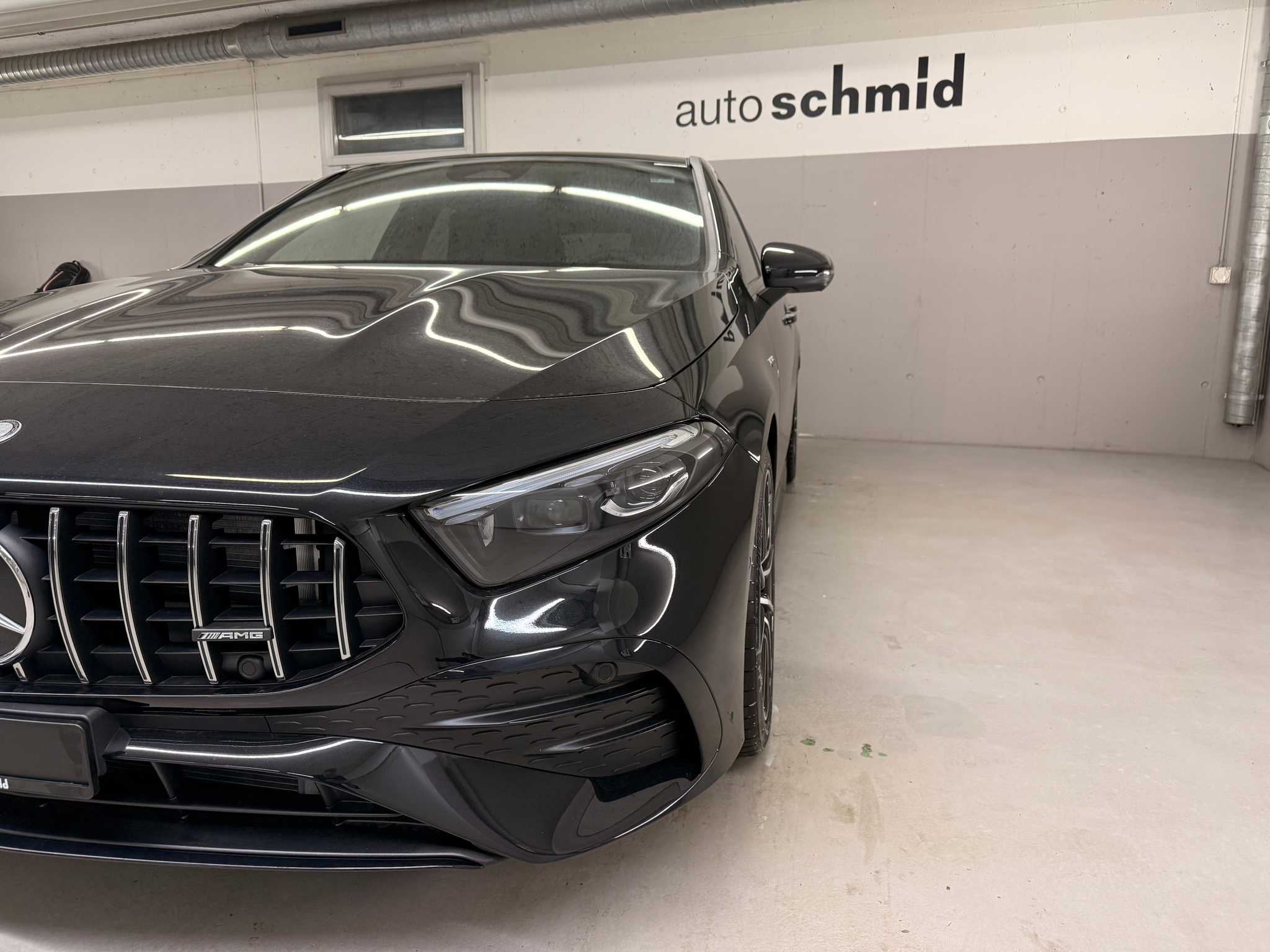 listing desktop thumbnail image 4