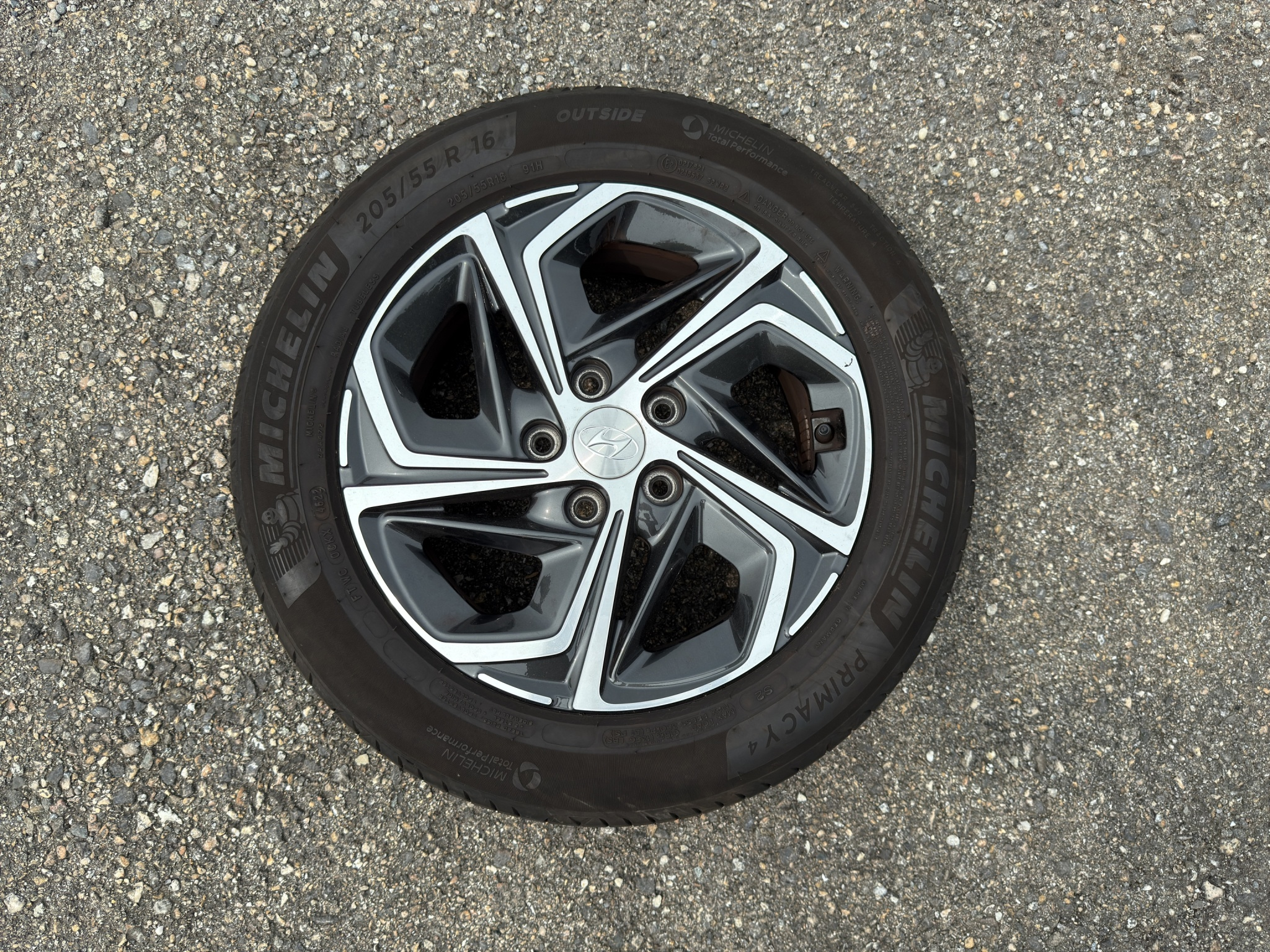 listing desktop thumbnail image 16