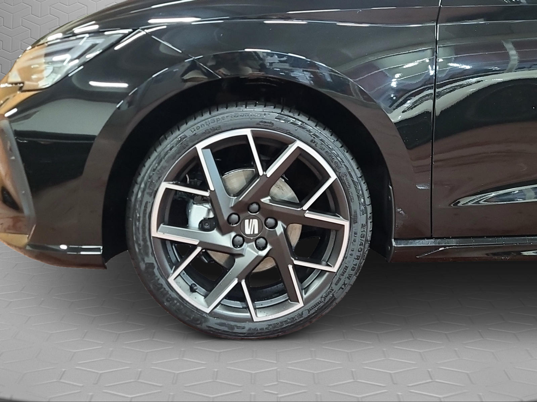 listing desktop thumbnail image 5