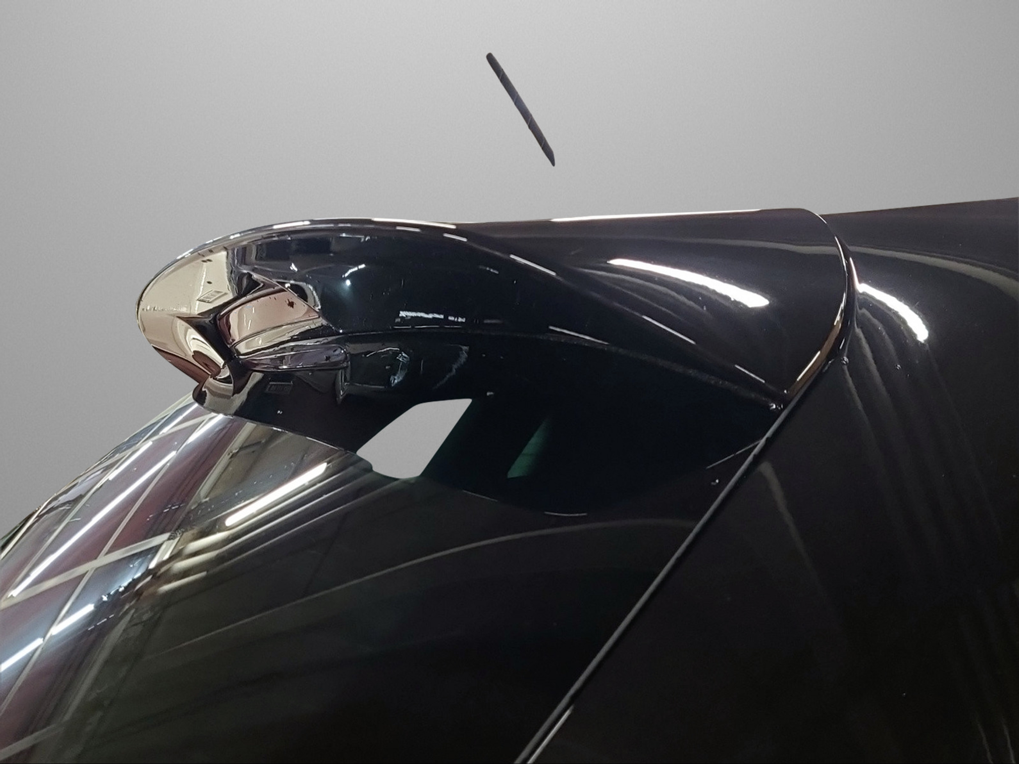 listing desktop thumbnail image 9