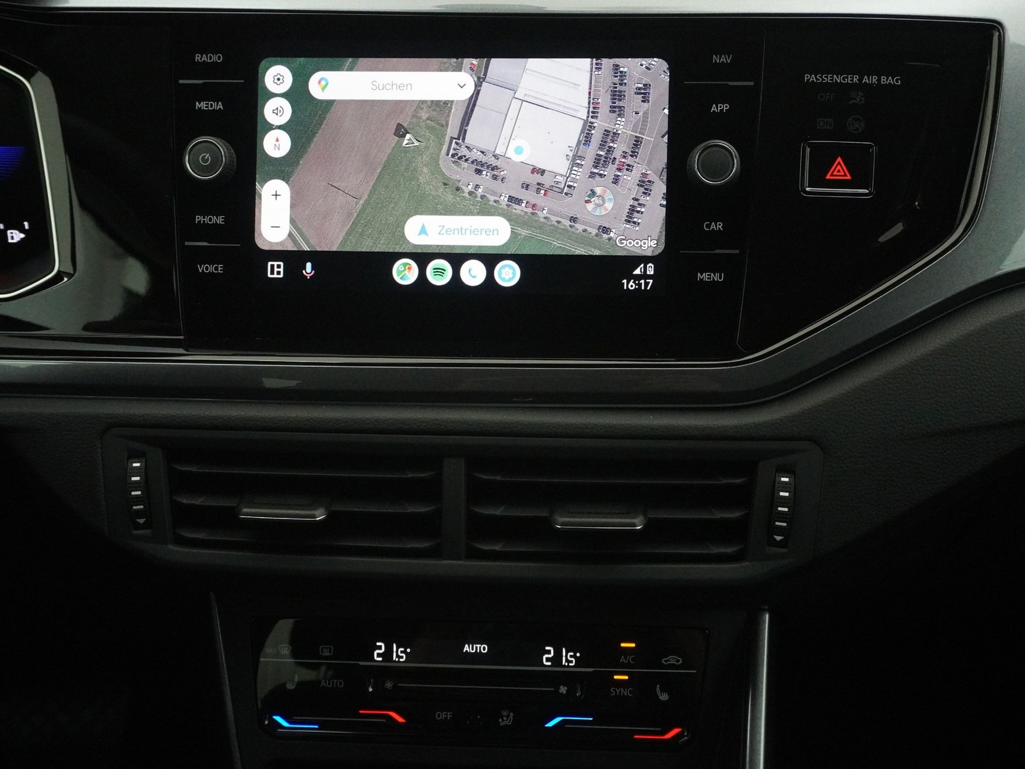 listing desktop thumbnail image 15