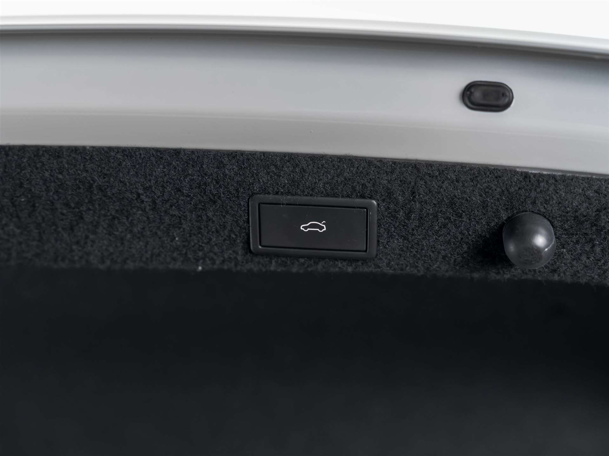 listing desktop thumbnail image 48