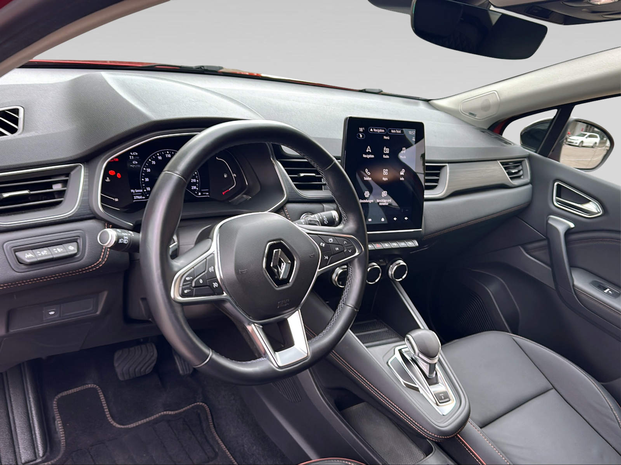 listing desktop thumbnail image 9