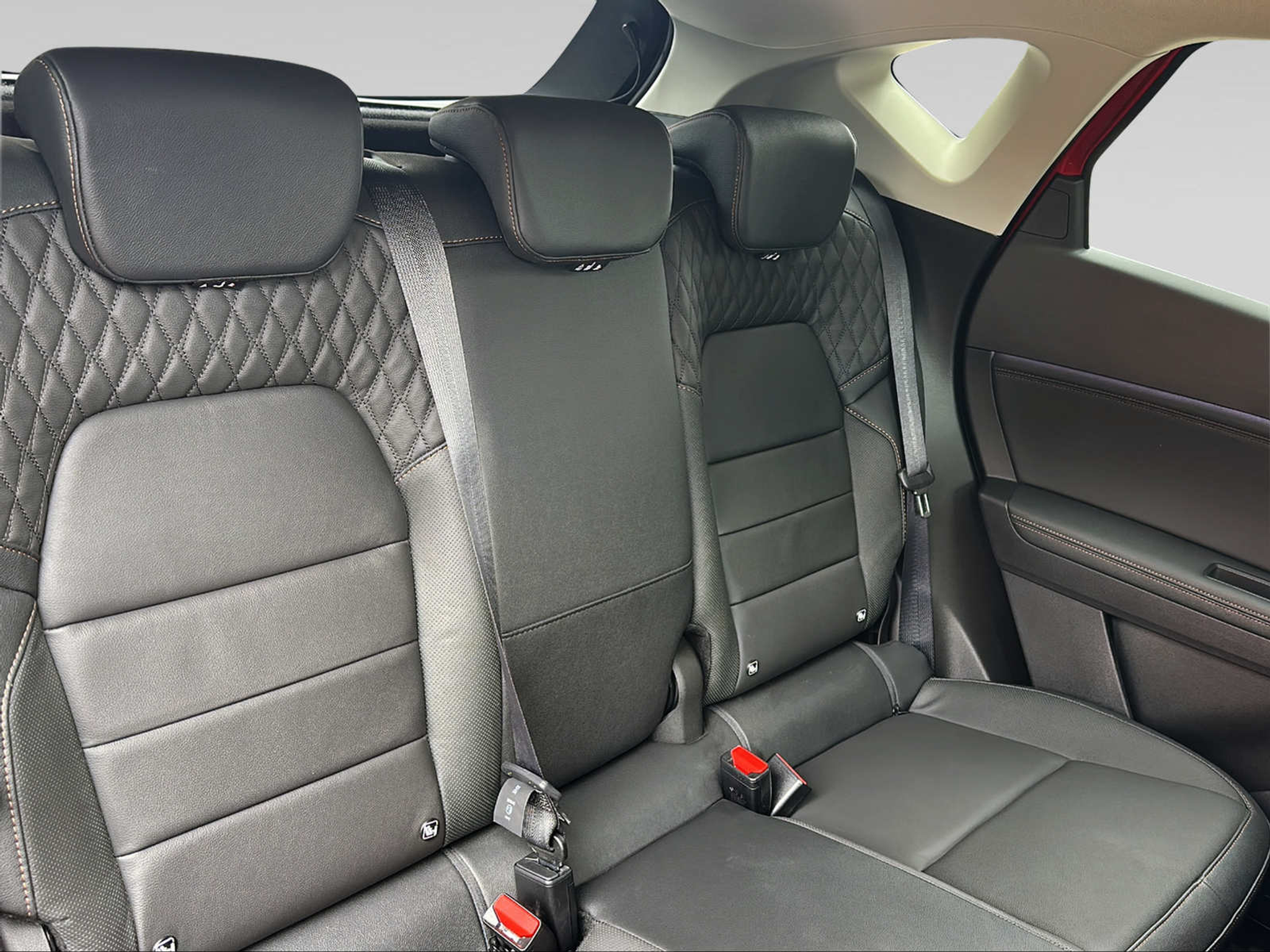 listing desktop thumbnail image 11