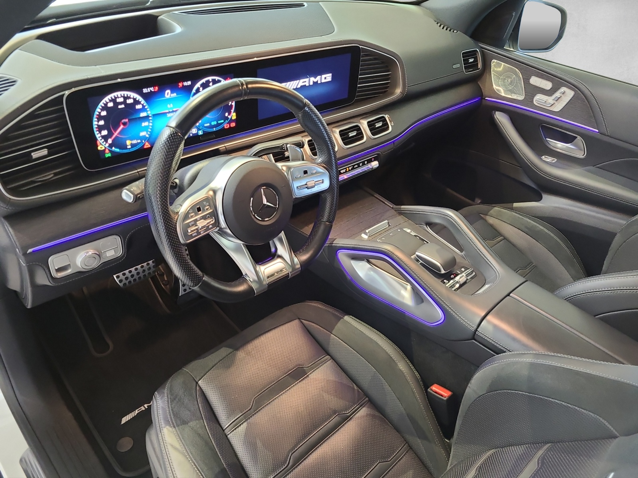 listing desktop thumbnail image 6