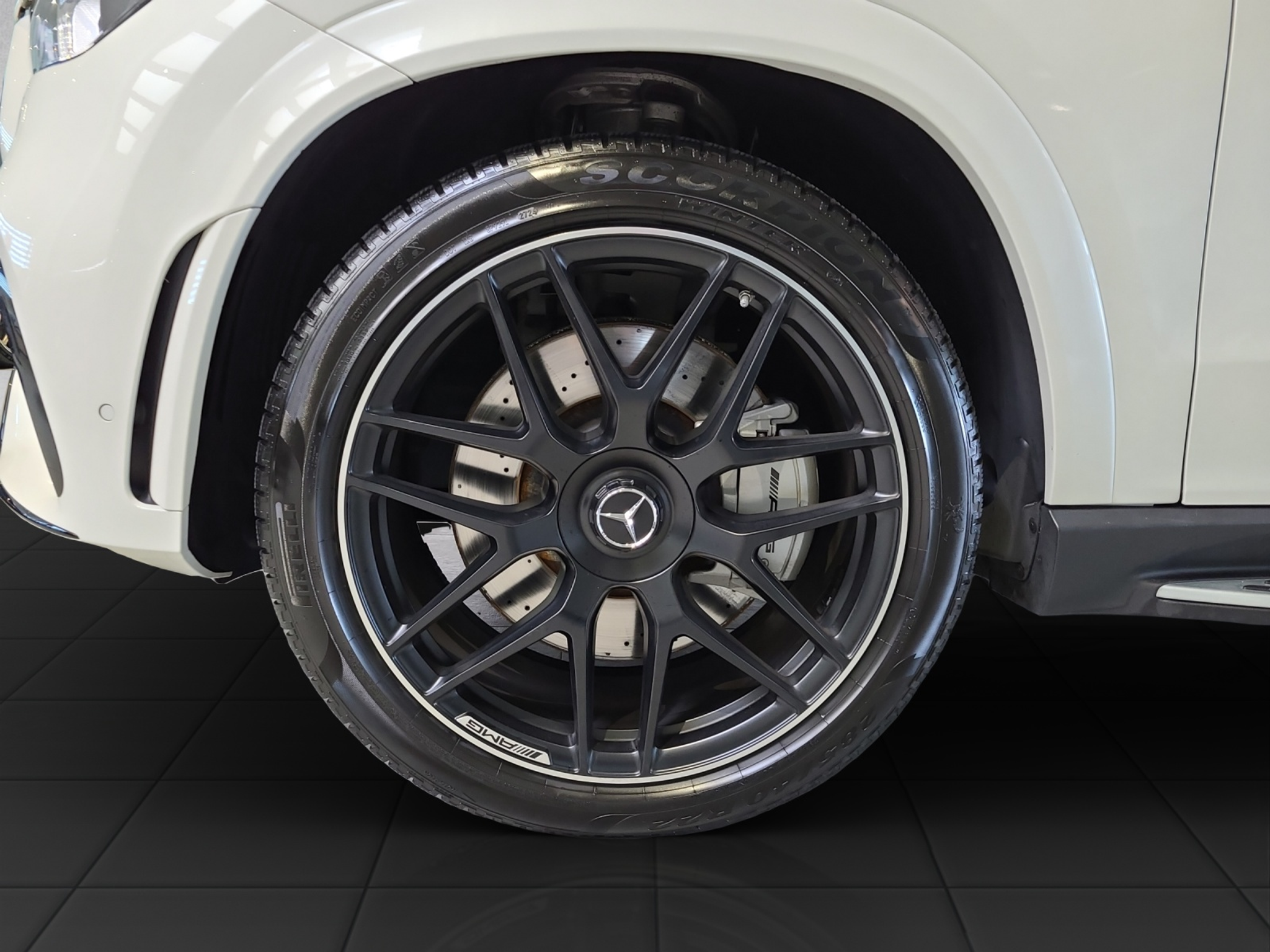 listing desktop thumbnail image 9