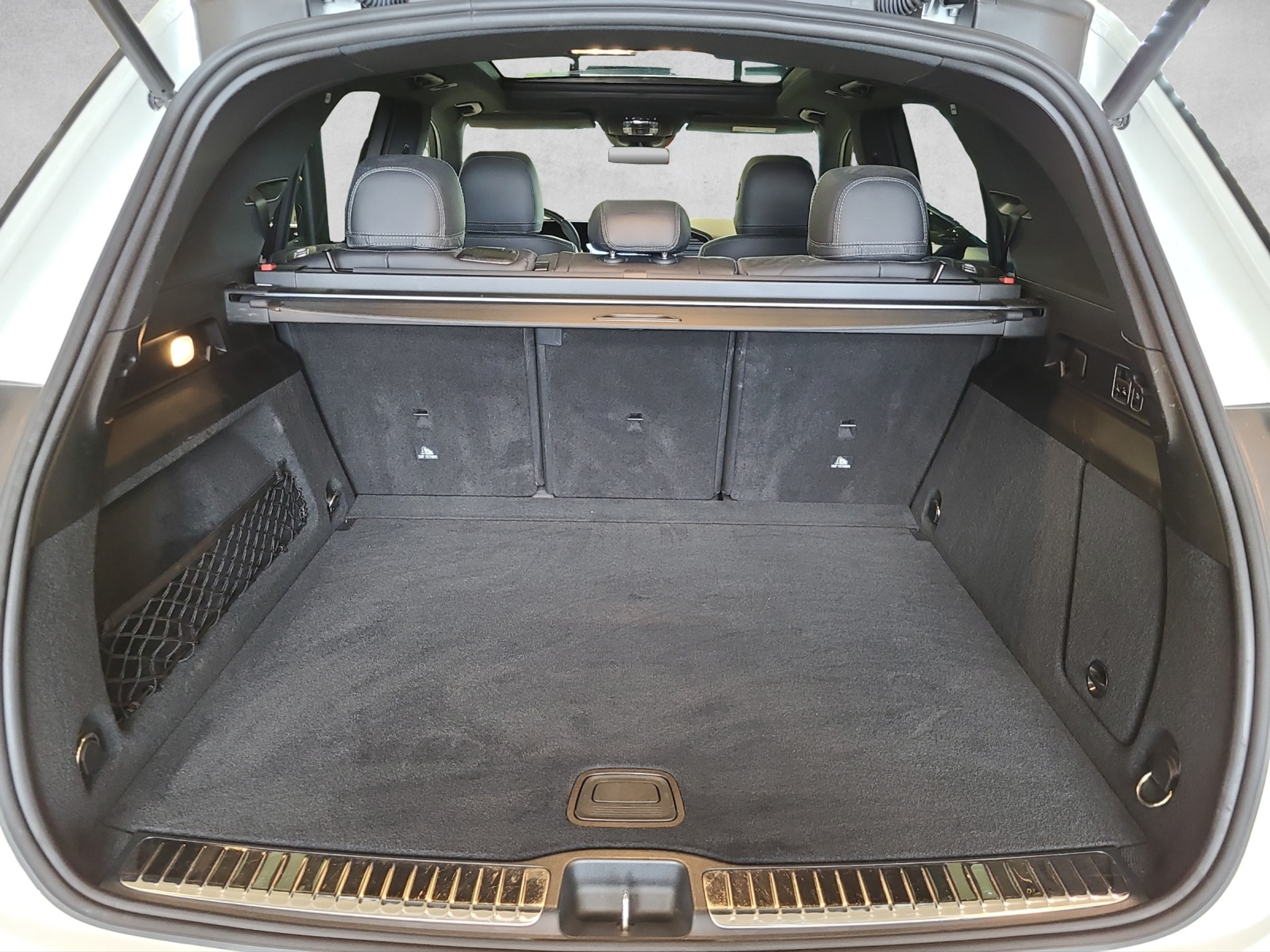 listing desktop thumbnail image 13