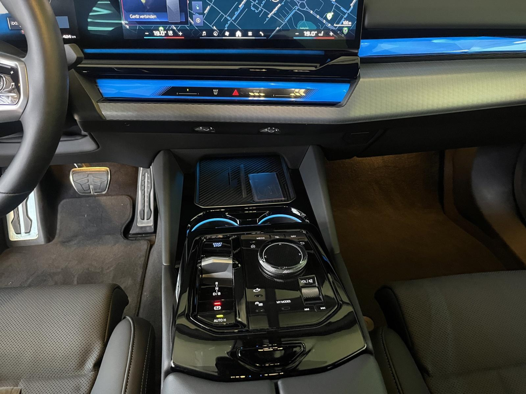 listing desktop thumbnail image 13