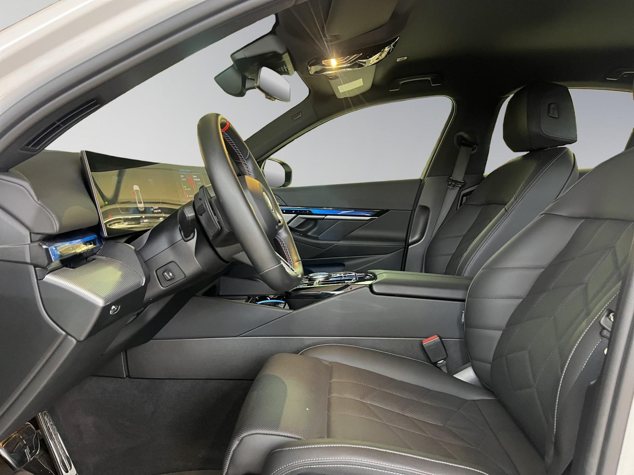 listing desktop thumbnail image 10