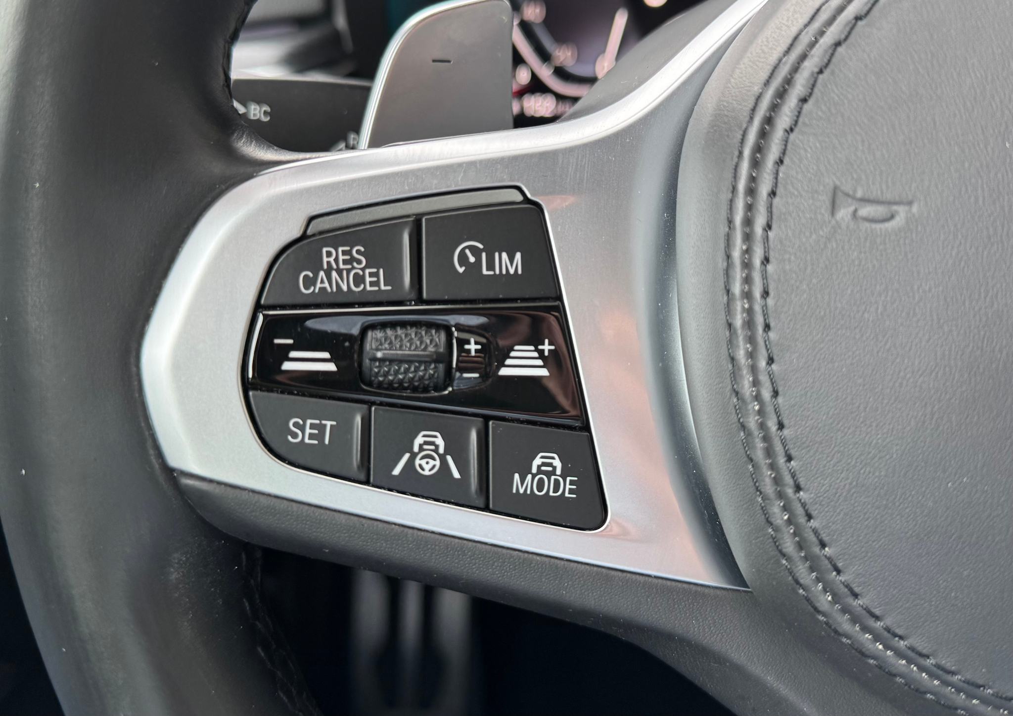 listing desktop thumbnail image 14