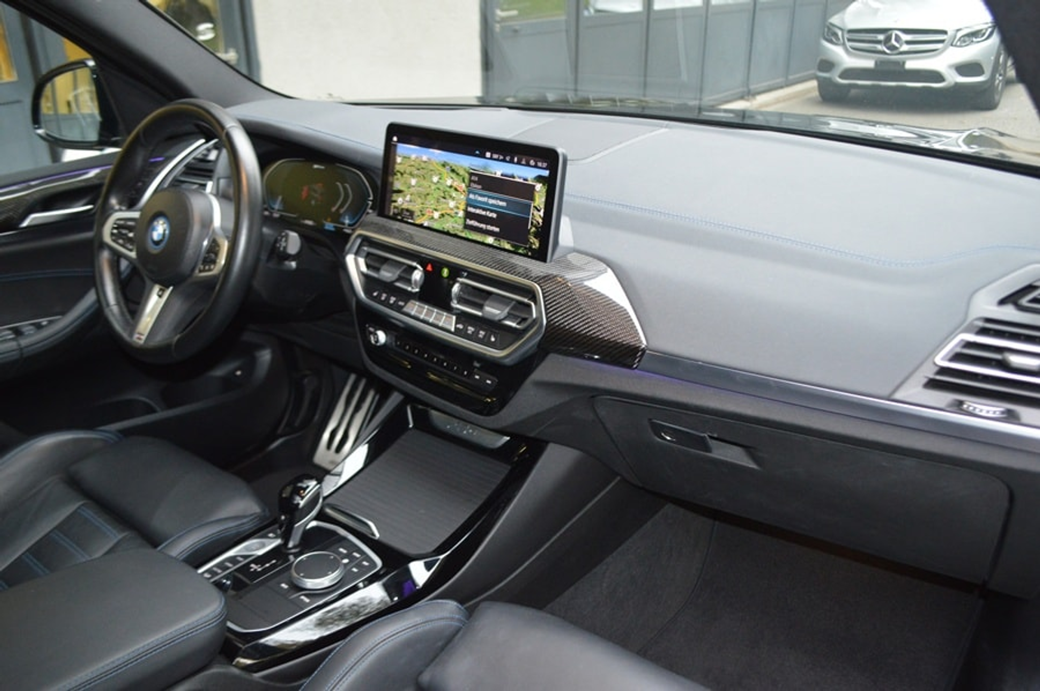 listing desktop thumbnail image 8