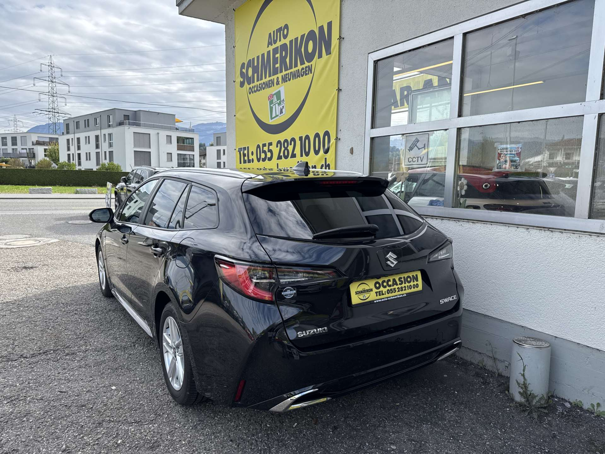 listing desktop thumbnail image 2