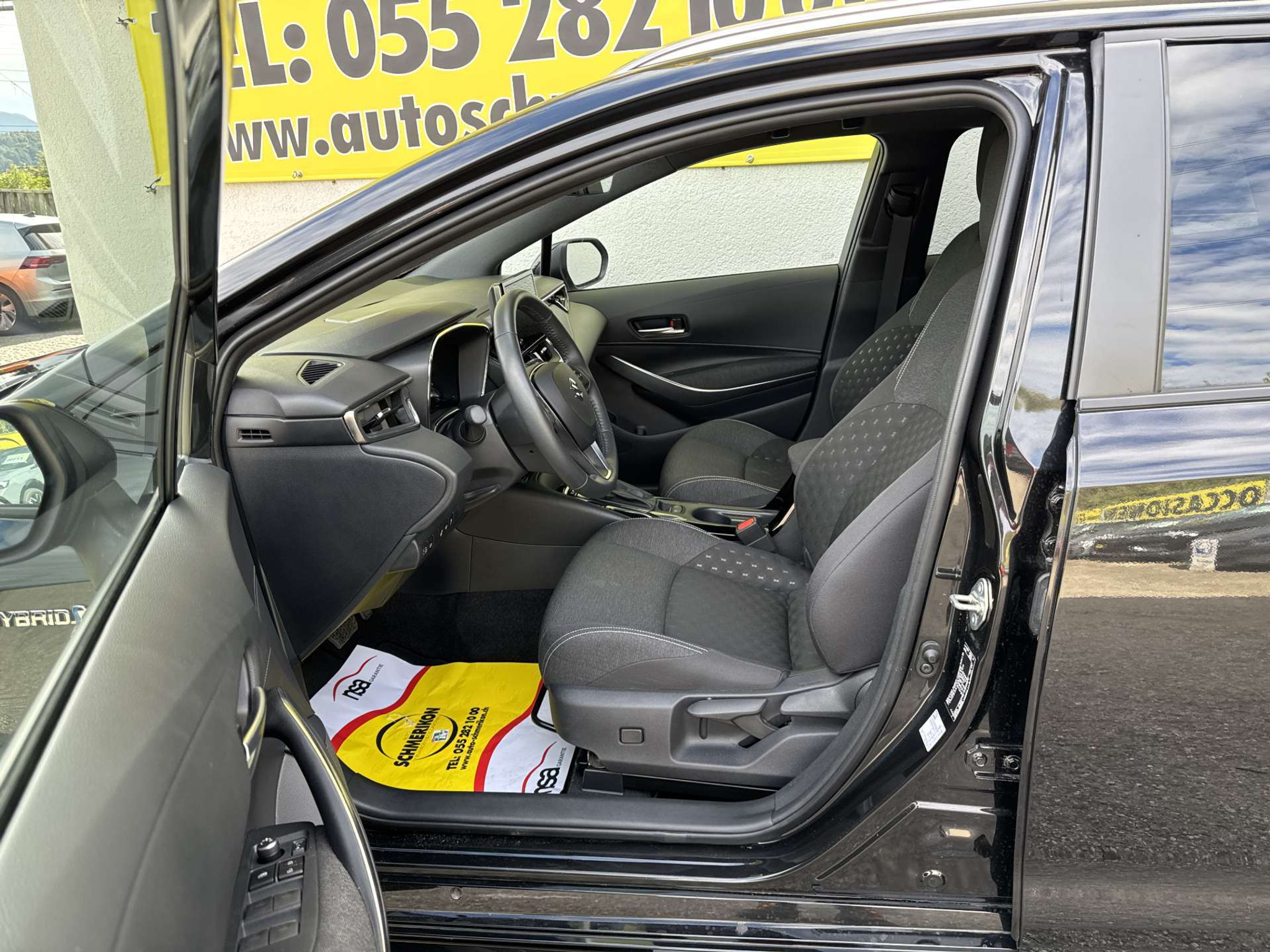 listing desktop thumbnail image 6