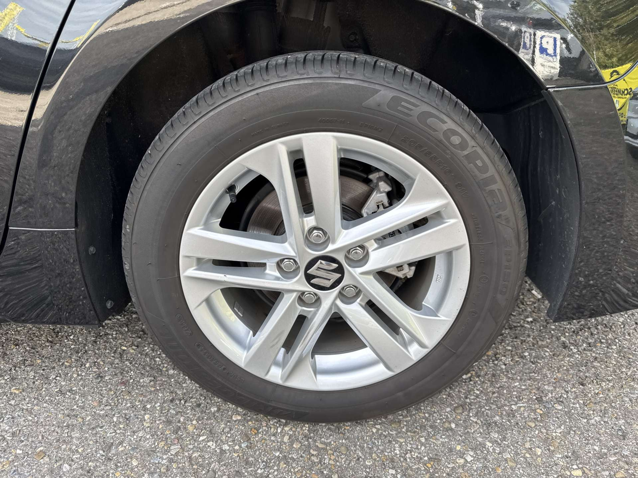 listing desktop thumbnail image 9