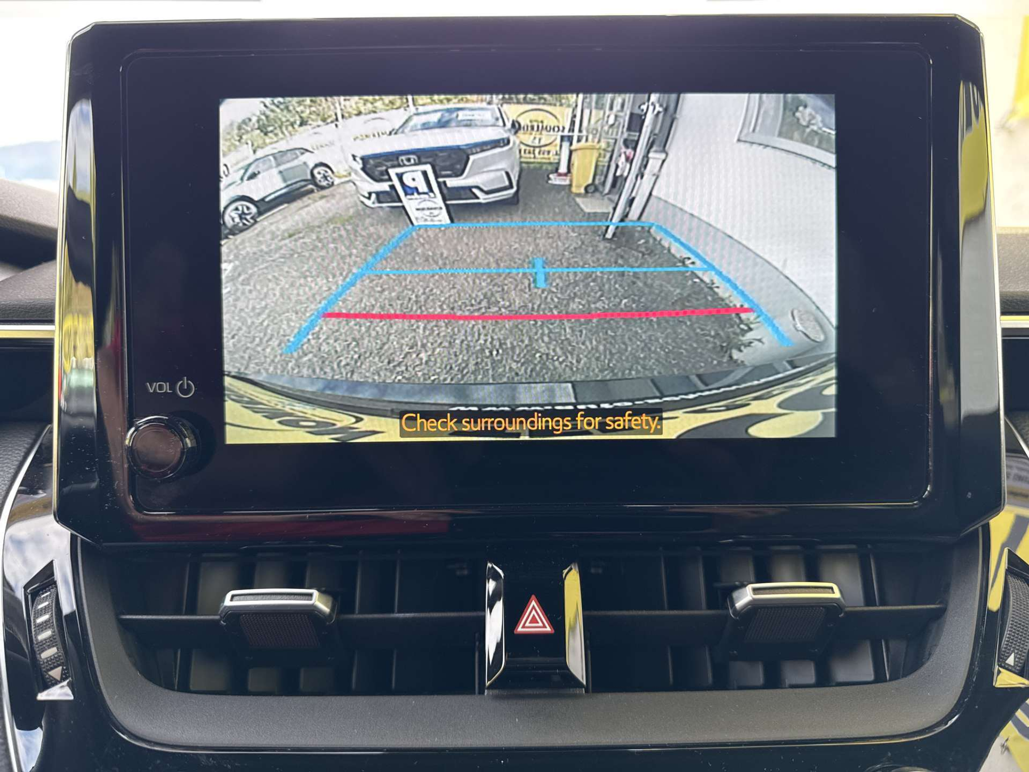 listing desktop thumbnail image 10