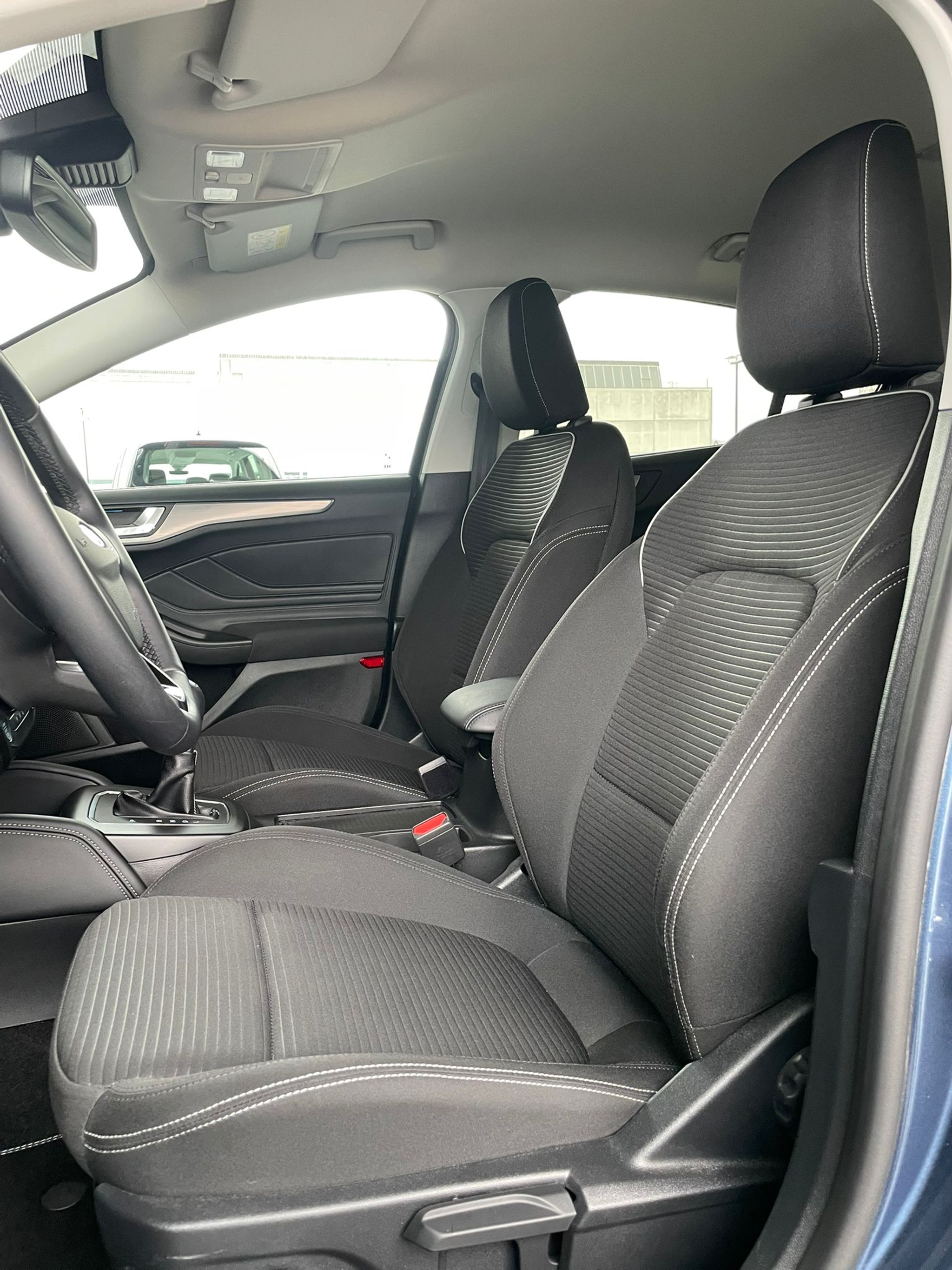 listing desktop thumbnail image 5