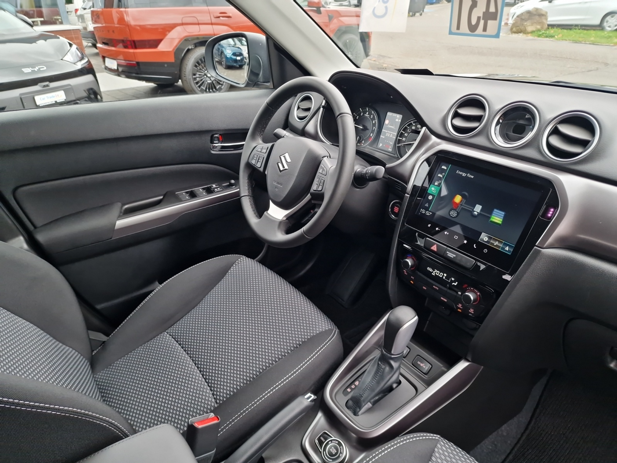 listing desktop thumbnail image 19