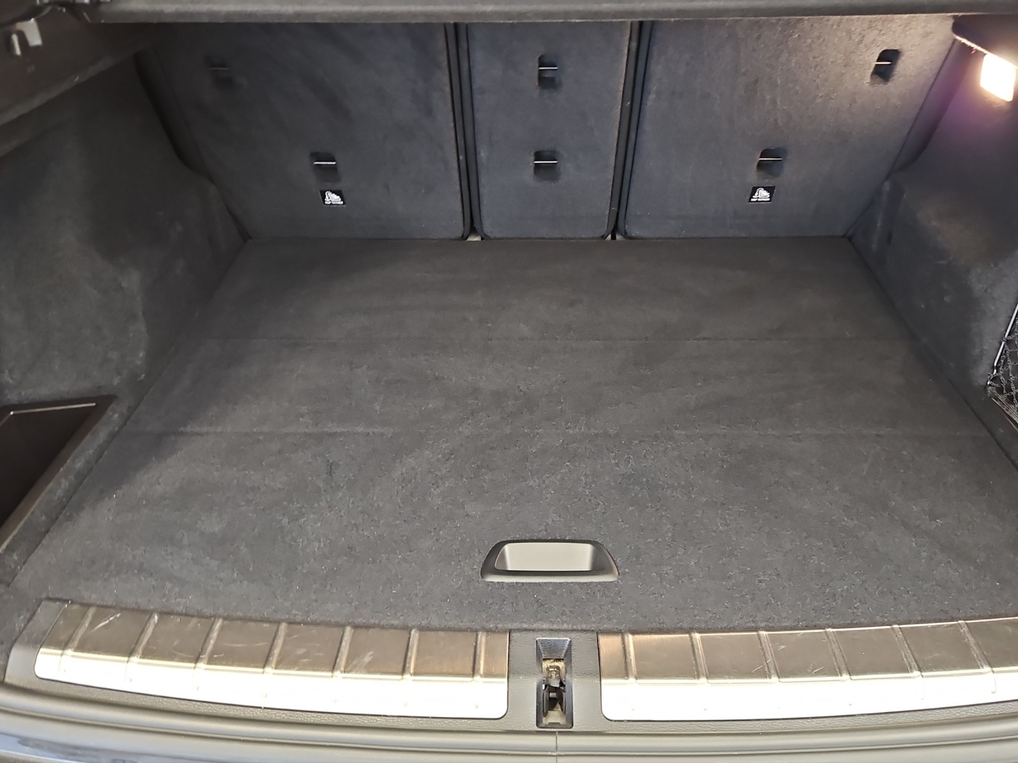 listing desktop thumbnail image 14