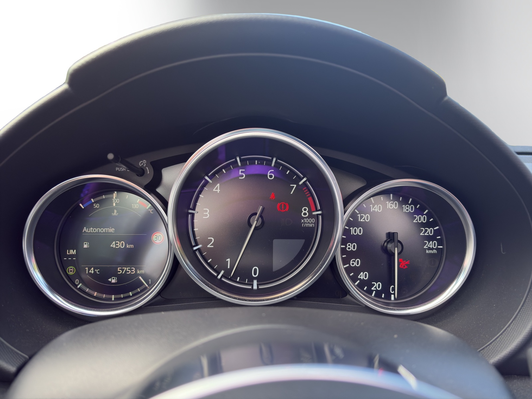 listing desktop thumbnail image 11