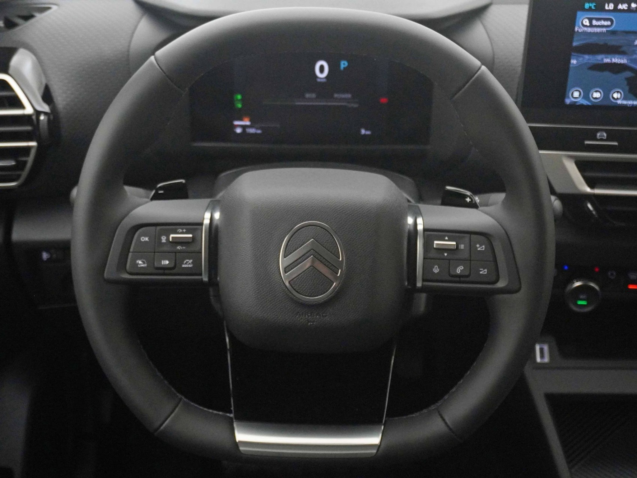 listing desktop thumbnail image 9