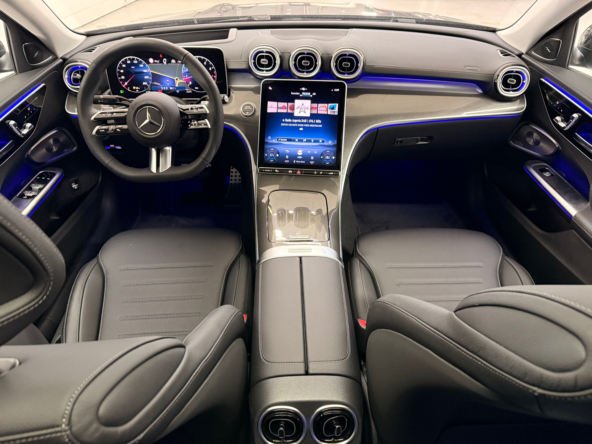 listing desktop thumbnail image 5