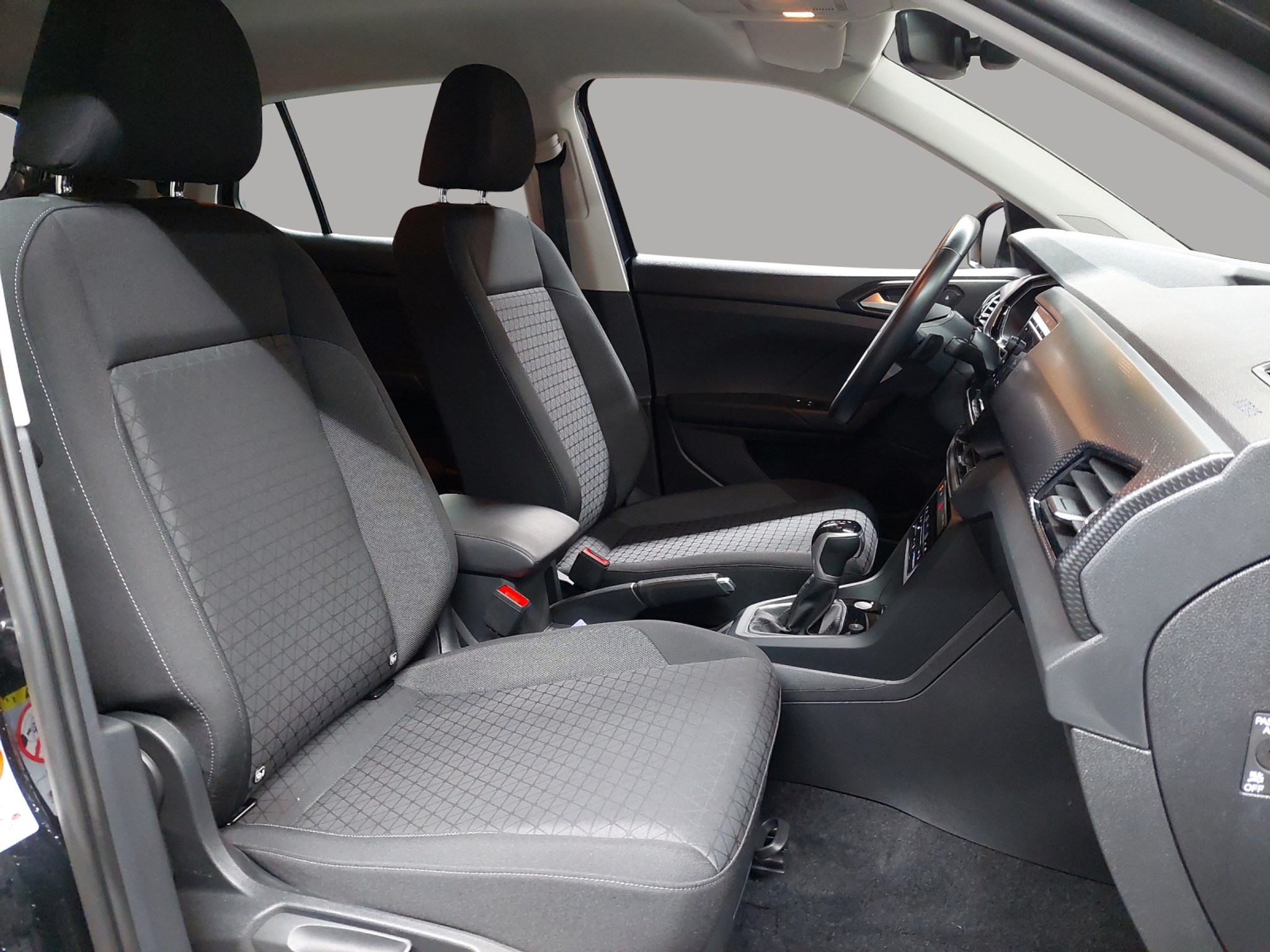 listing desktop thumbnail image 8