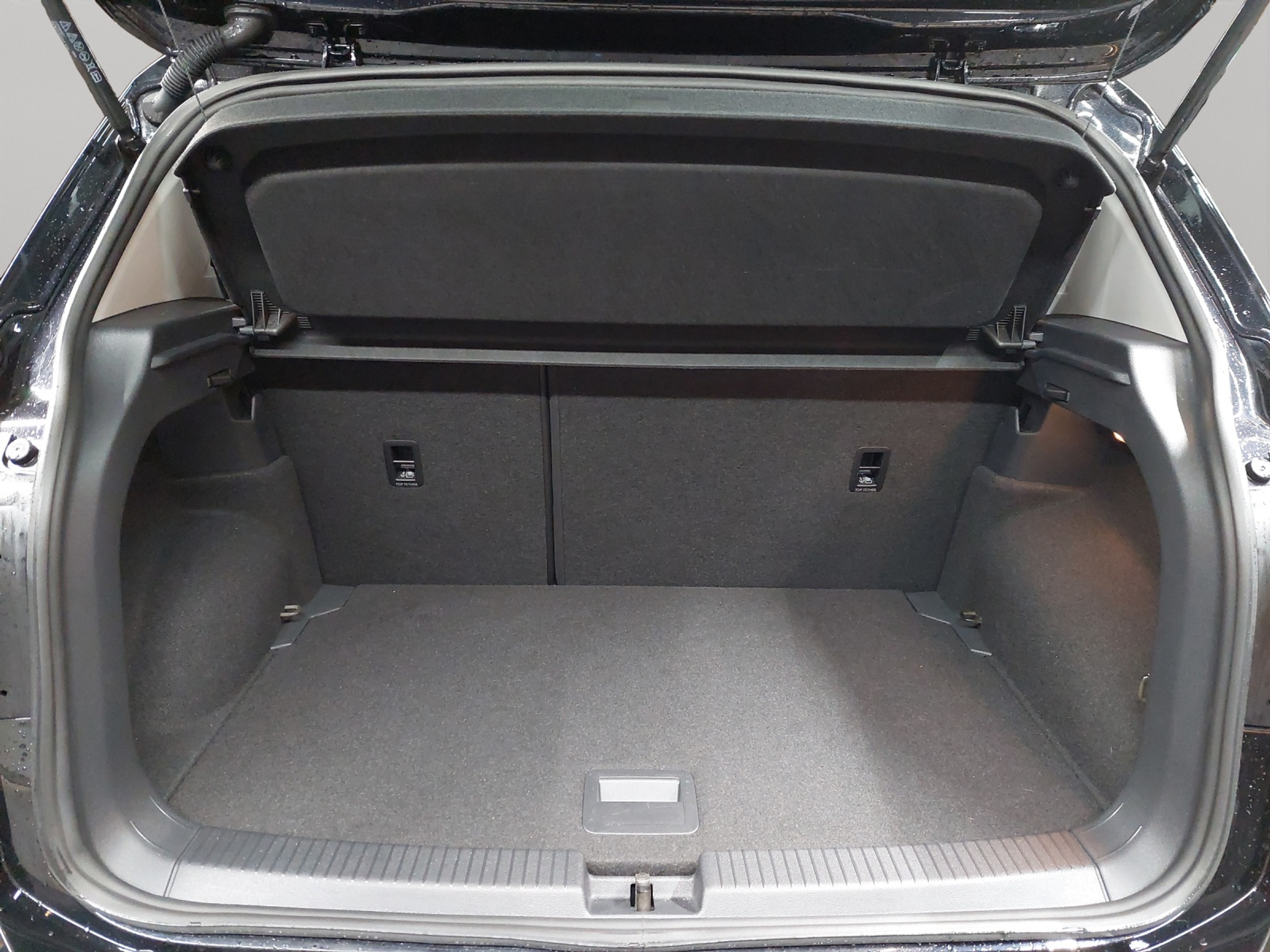 listing desktop thumbnail image 10