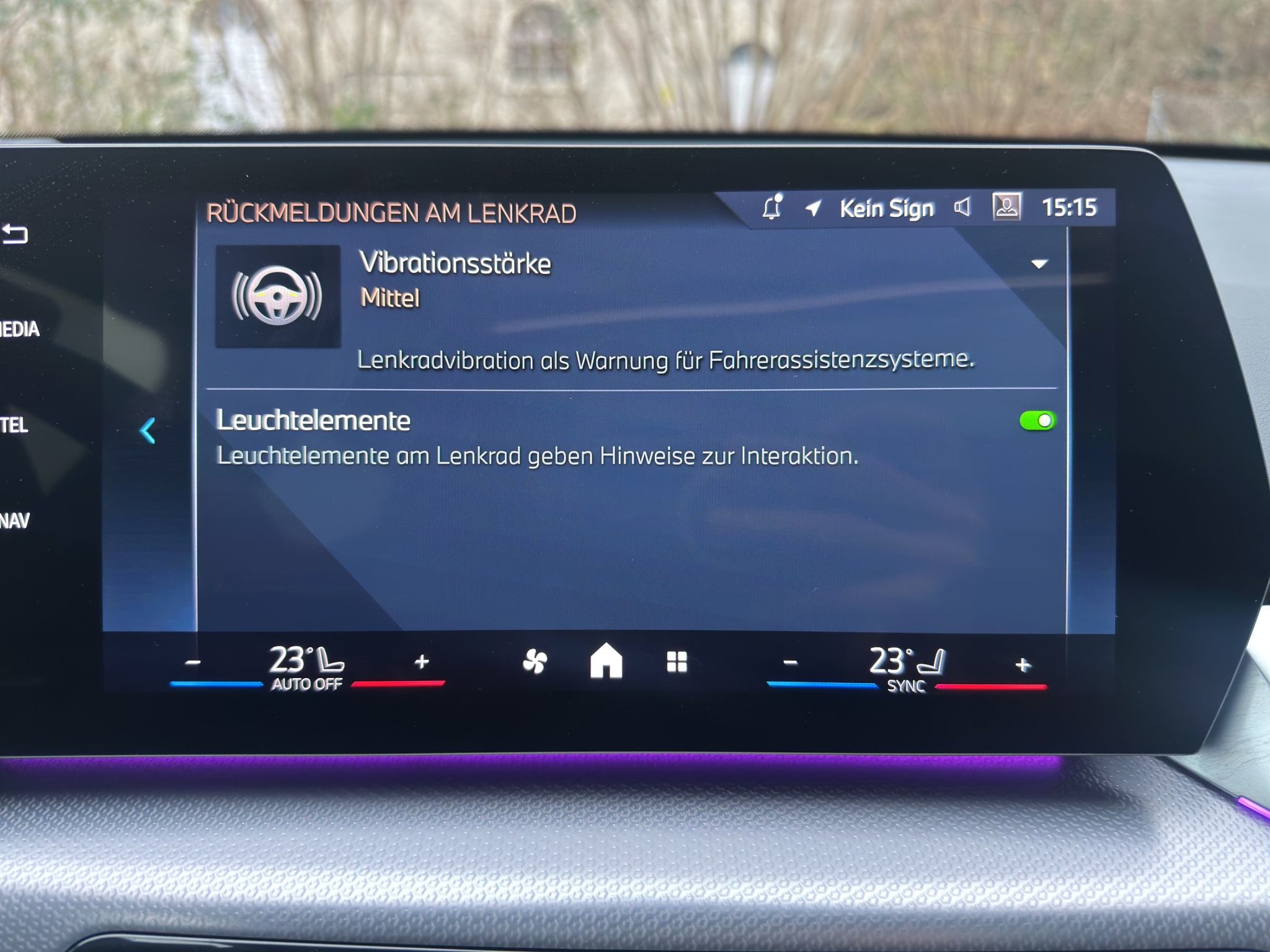listing desktop thumbnail image 23