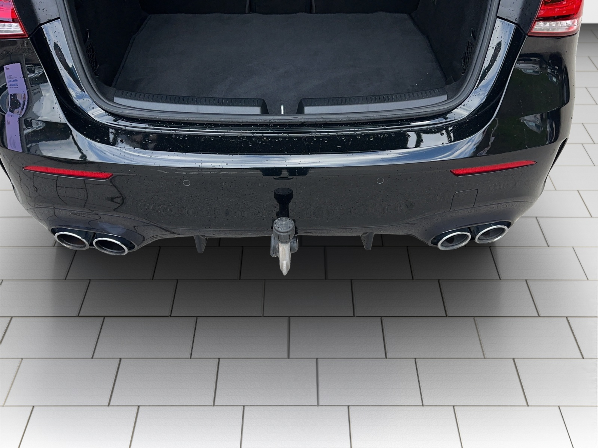 listing desktop thumbnail image 4