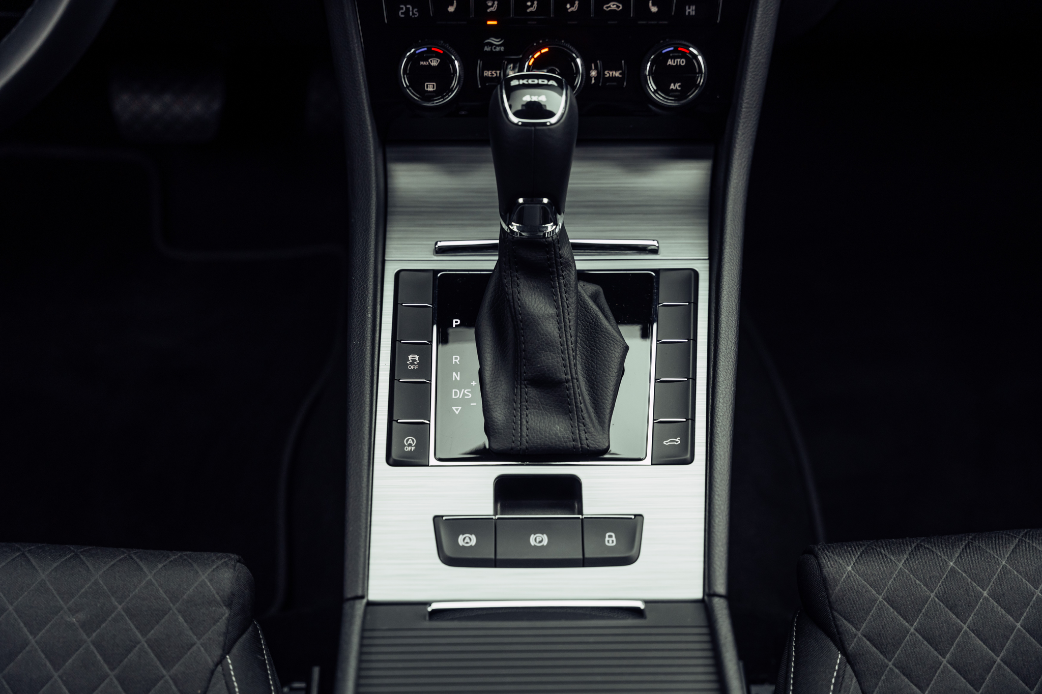 listing desktop thumbnail image 12