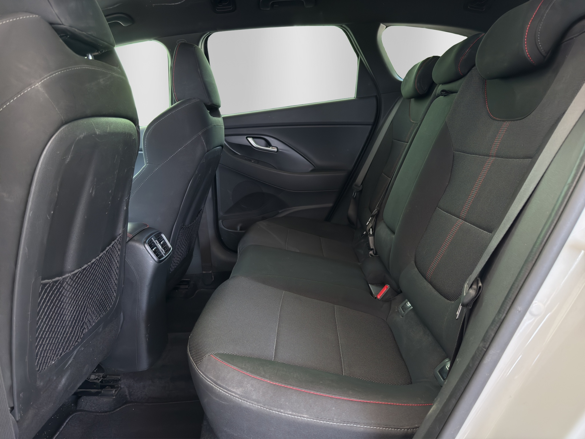 listing desktop thumbnail image 13