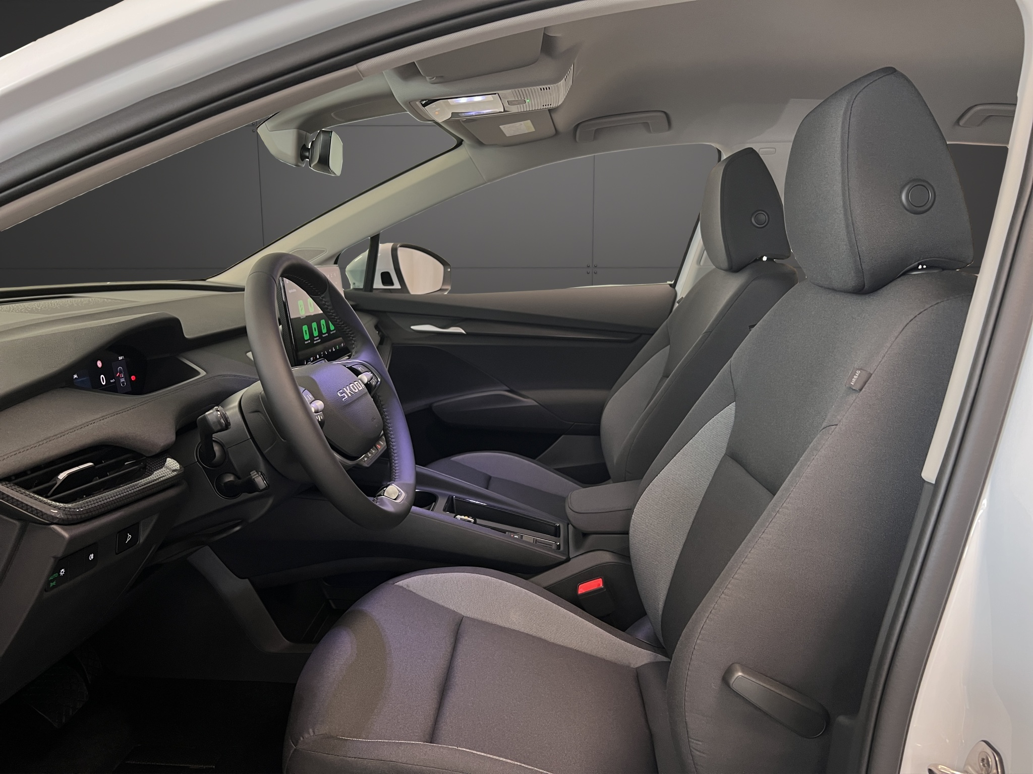 listing desktop thumbnail image 4