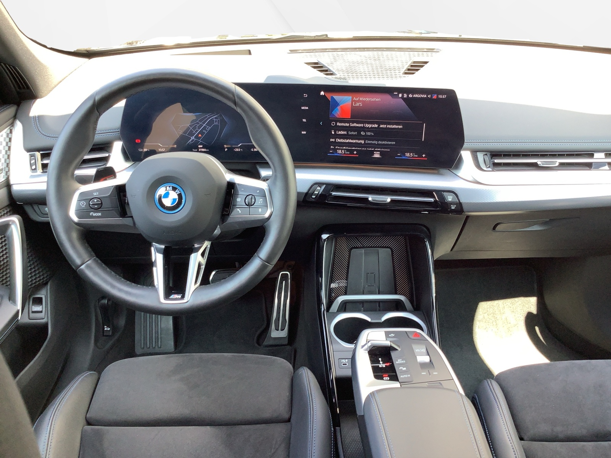 listing desktop thumbnail image 12