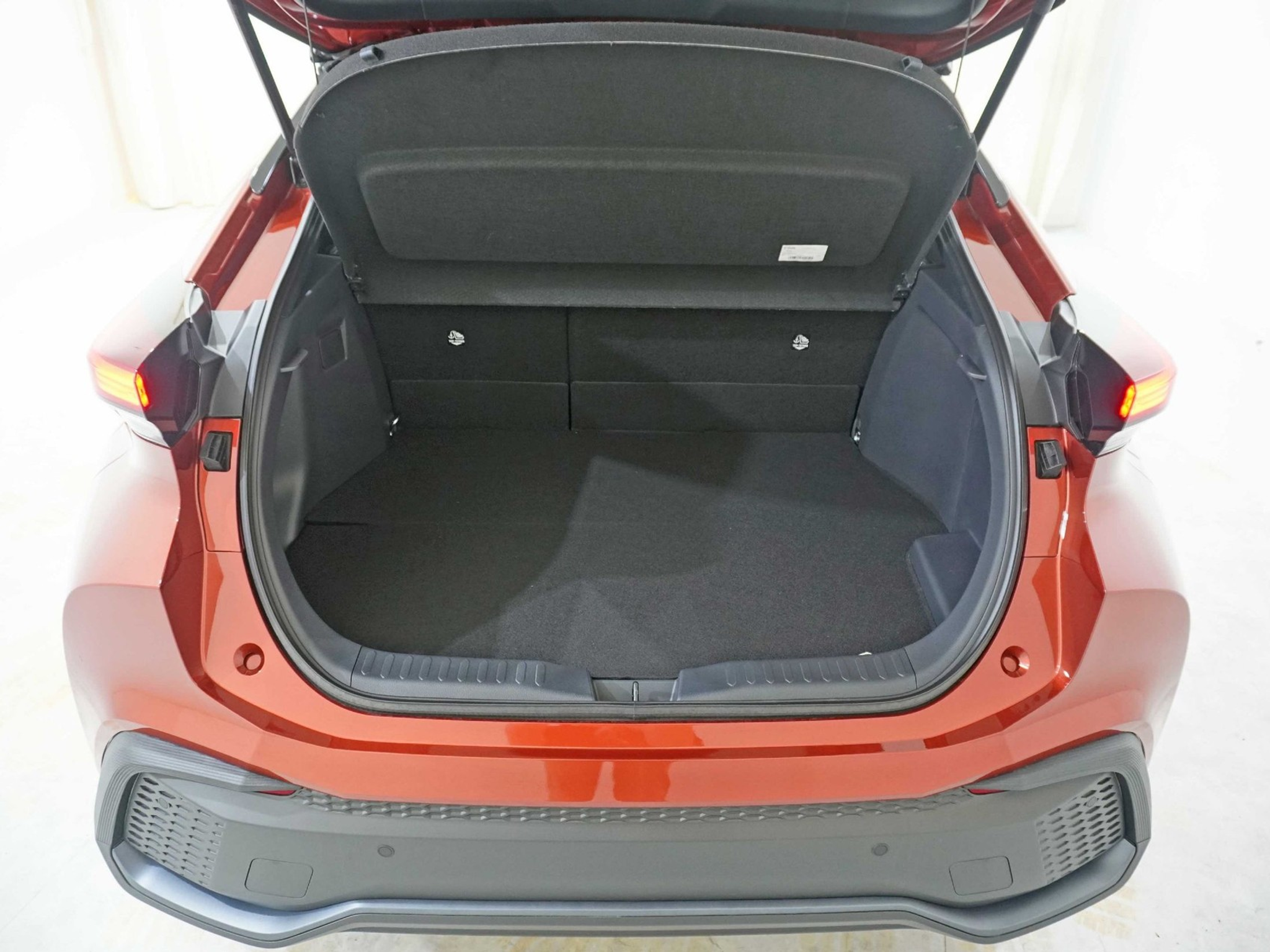 listing desktop thumbnail image 20