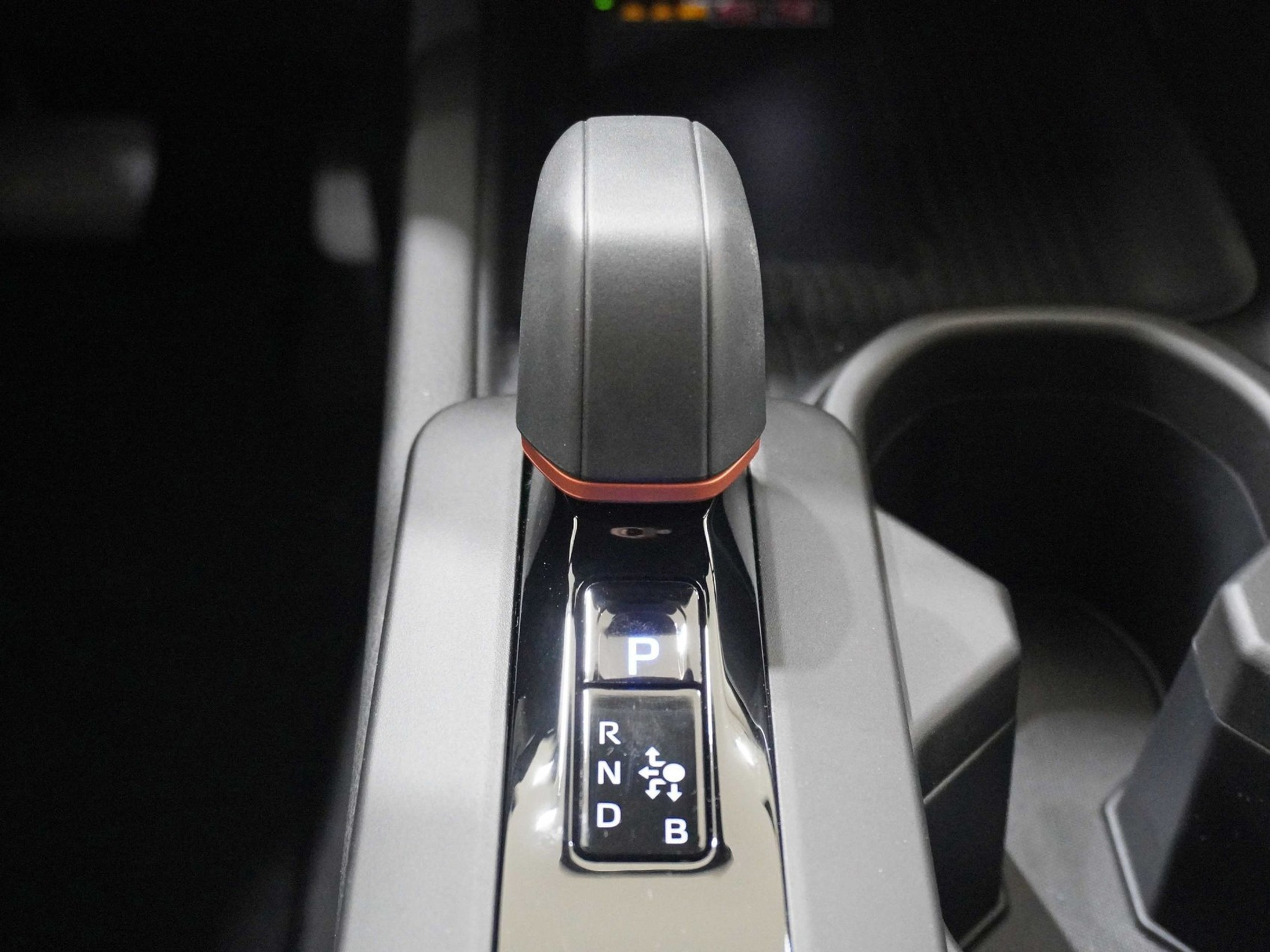 listing desktop thumbnail image 17