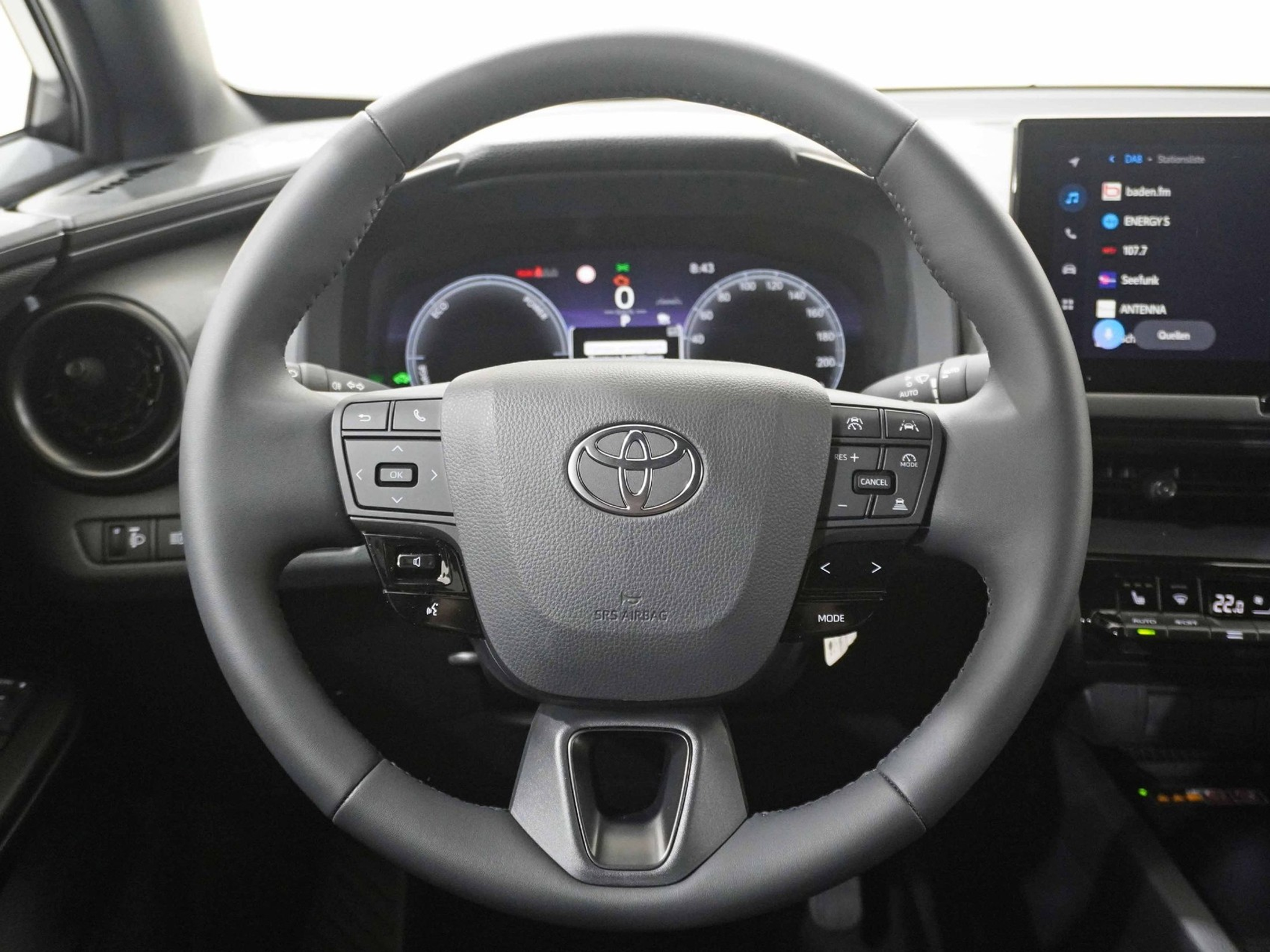 listing desktop thumbnail image 9