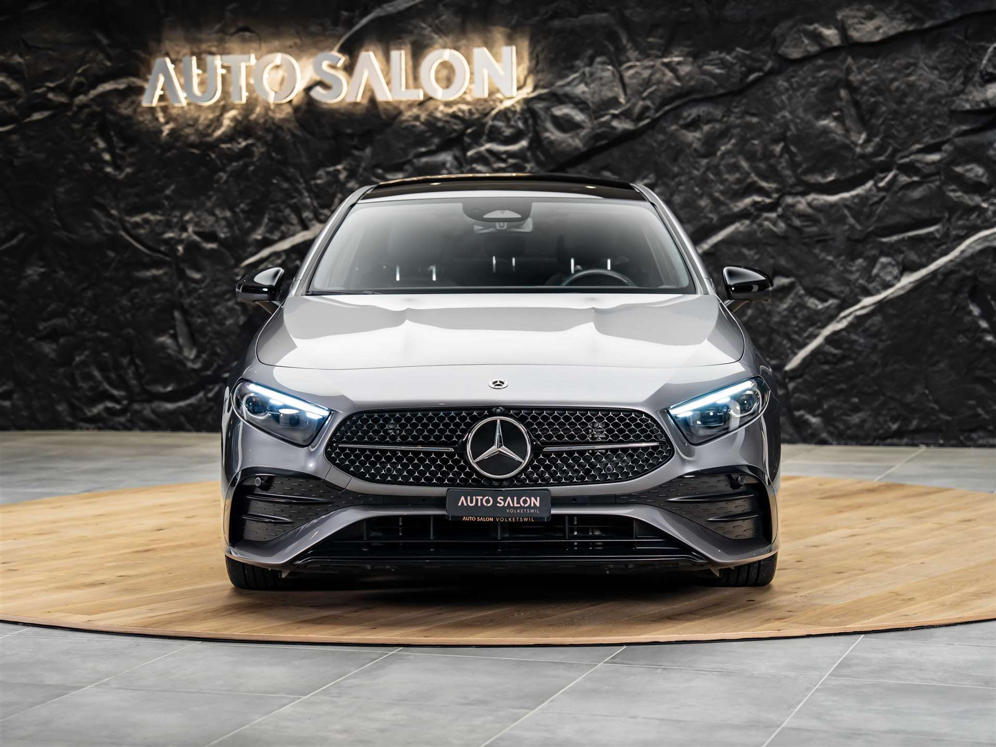 listing desktop thumbnail image 6