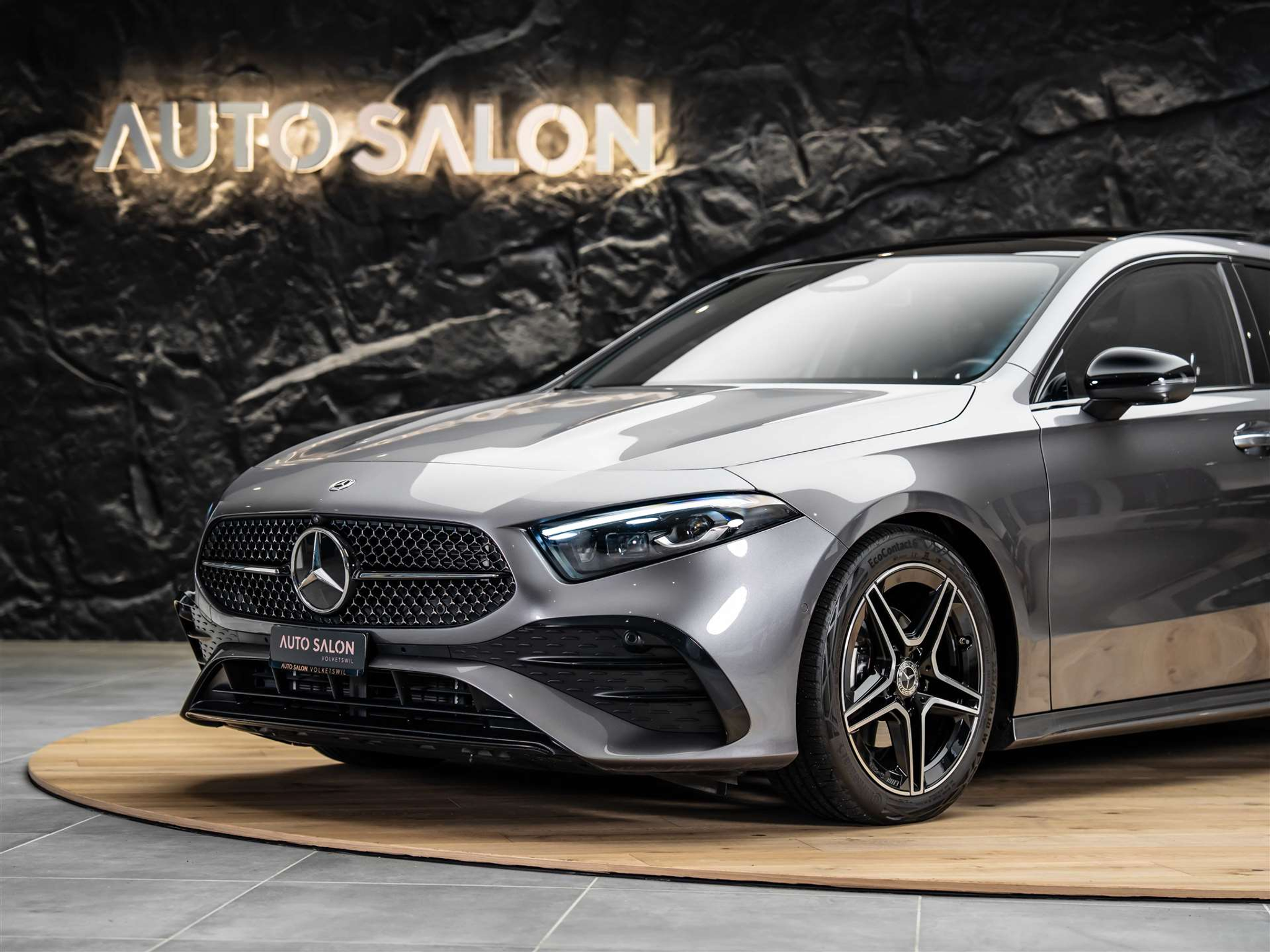 listing desktop thumbnail image 15