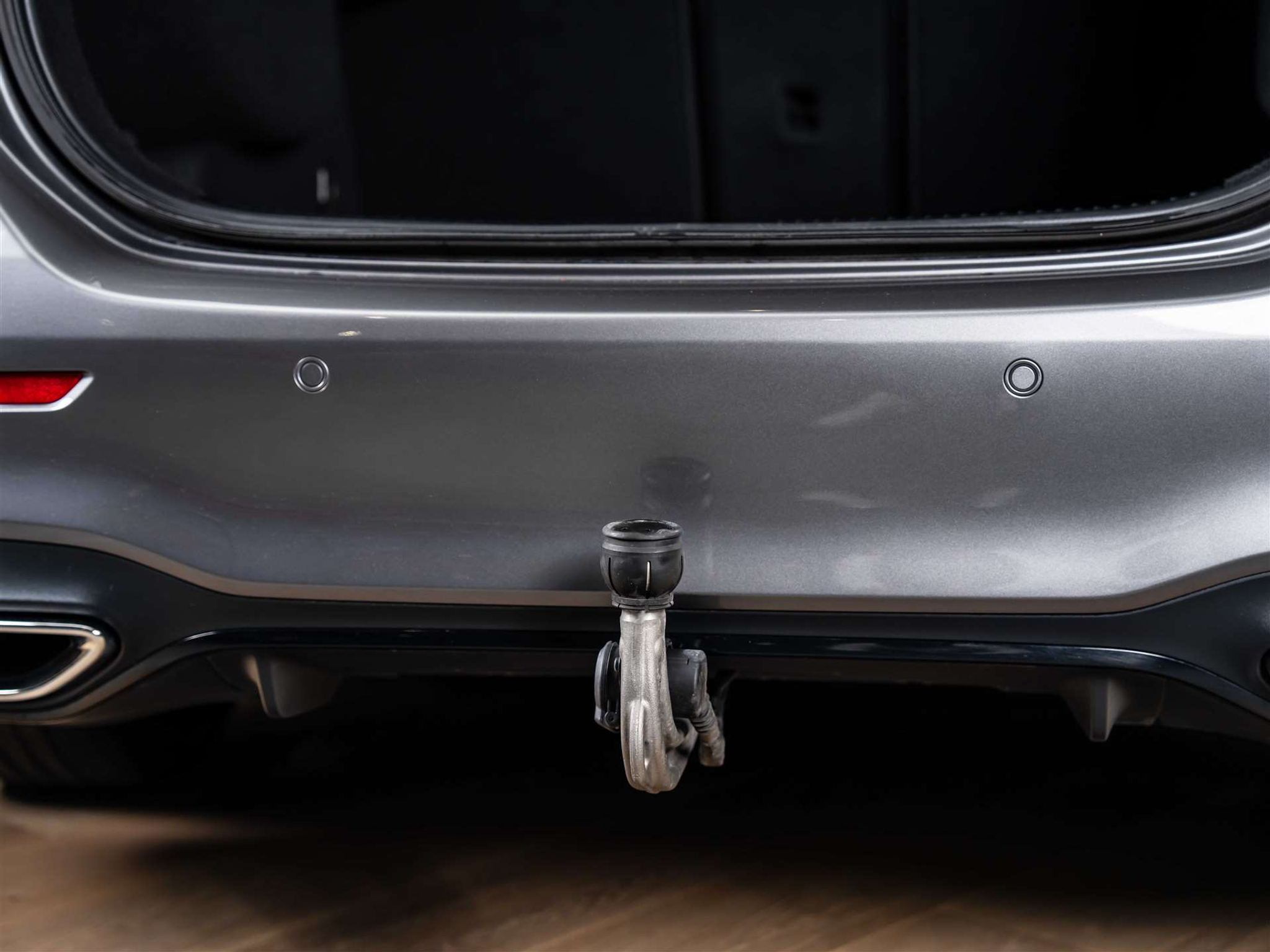 listing desktop thumbnail image 46