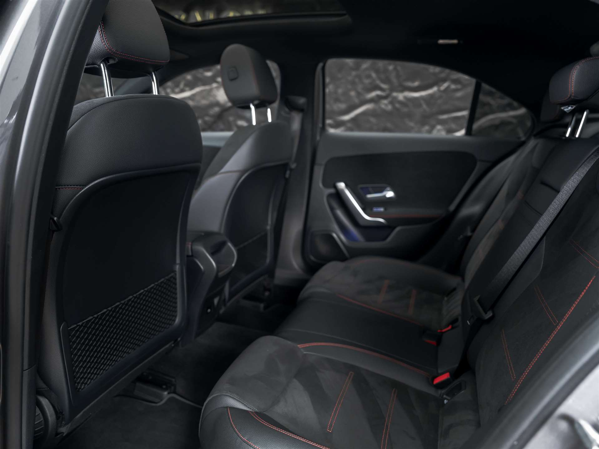 listing desktop thumbnail image 11