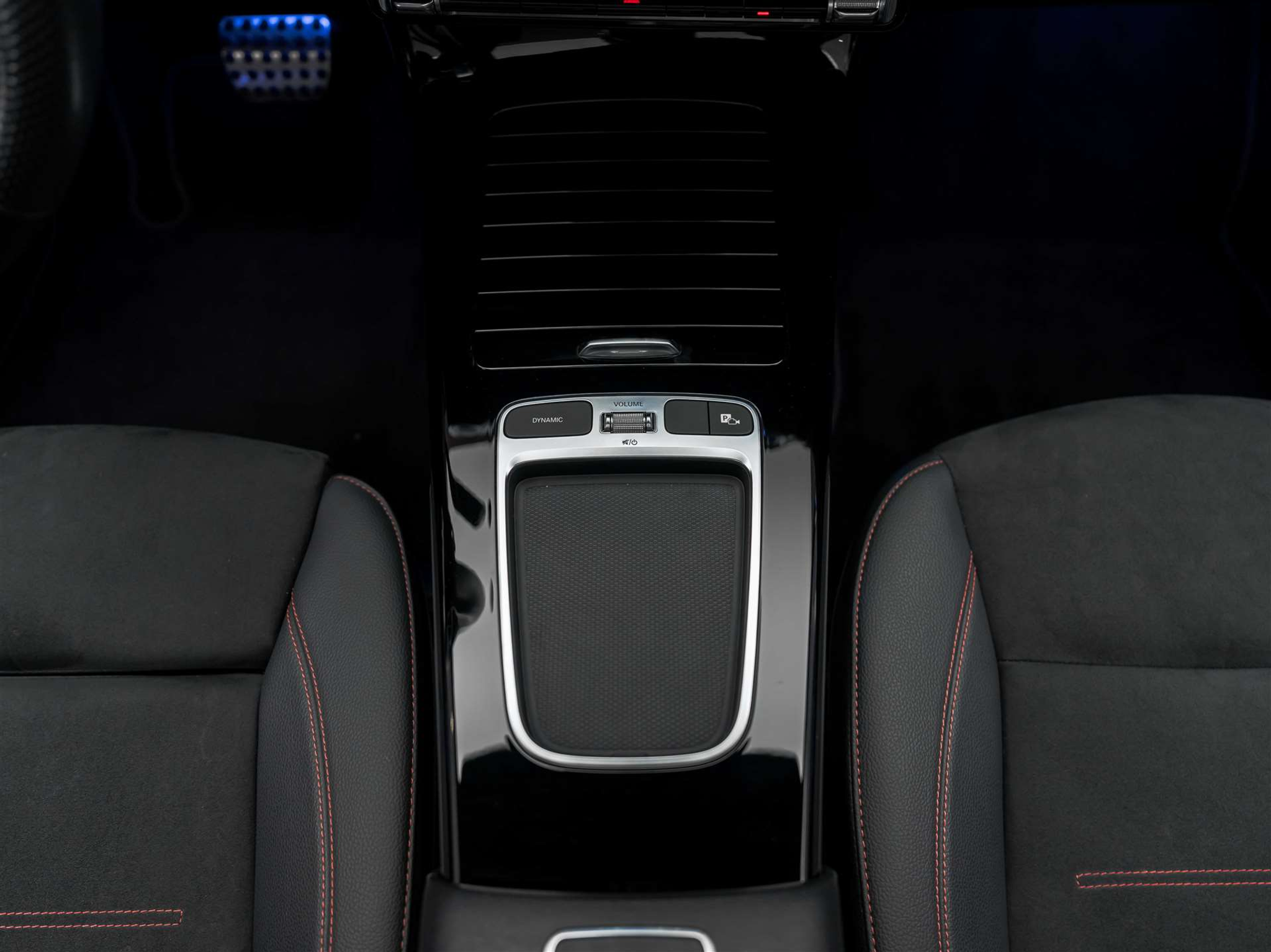 listing desktop thumbnail image 28