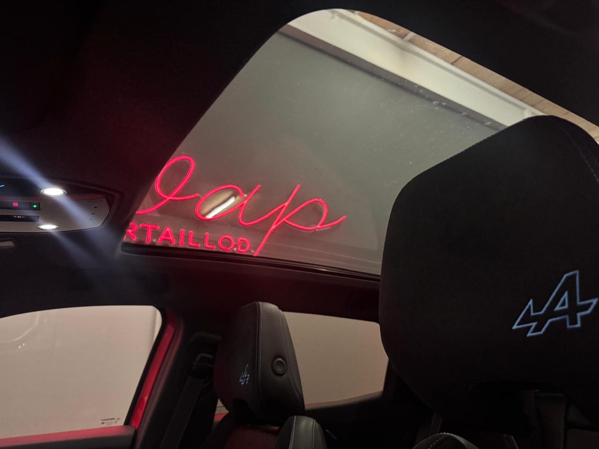 listing desktop thumbnail image 11