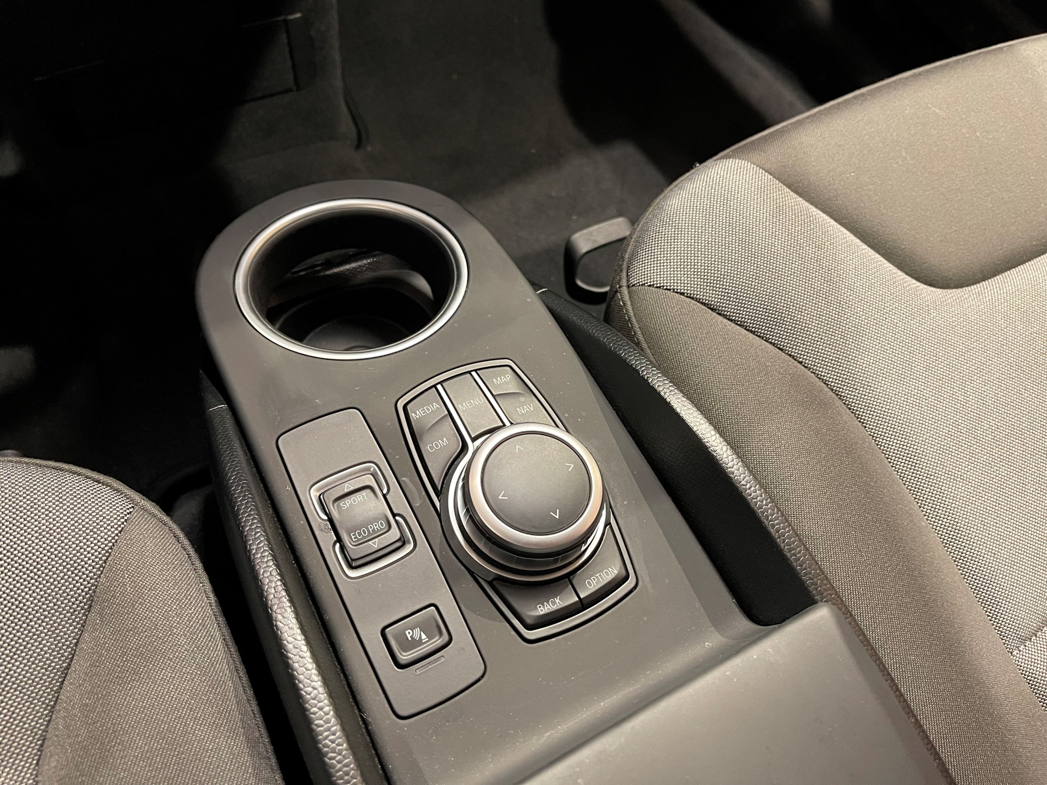 listing desktop thumbnail image 19