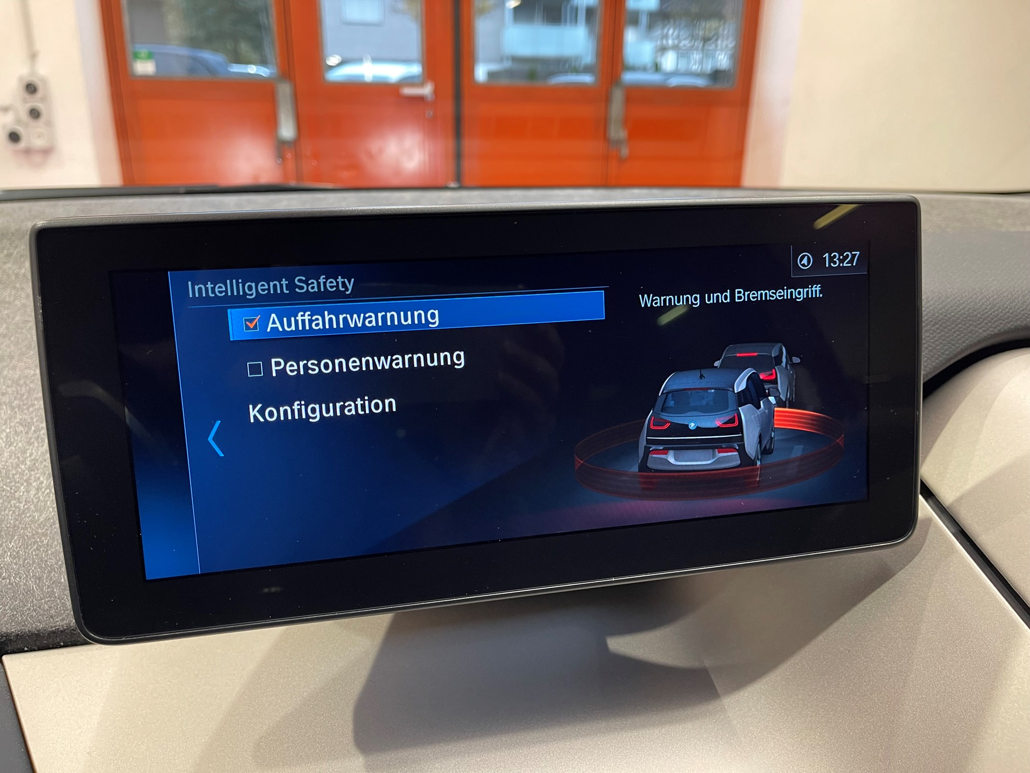 listing desktop thumbnail image 26