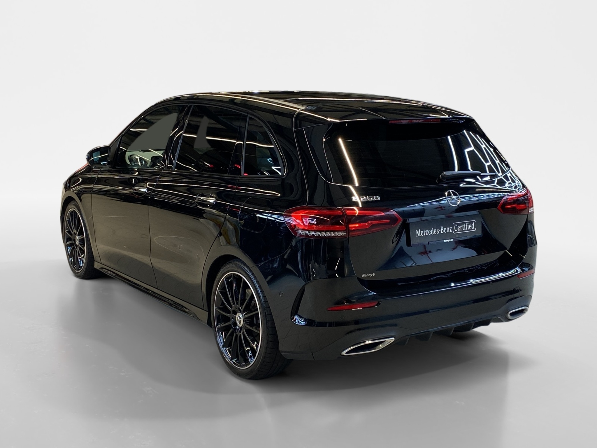 listing desktop thumbnail image 3