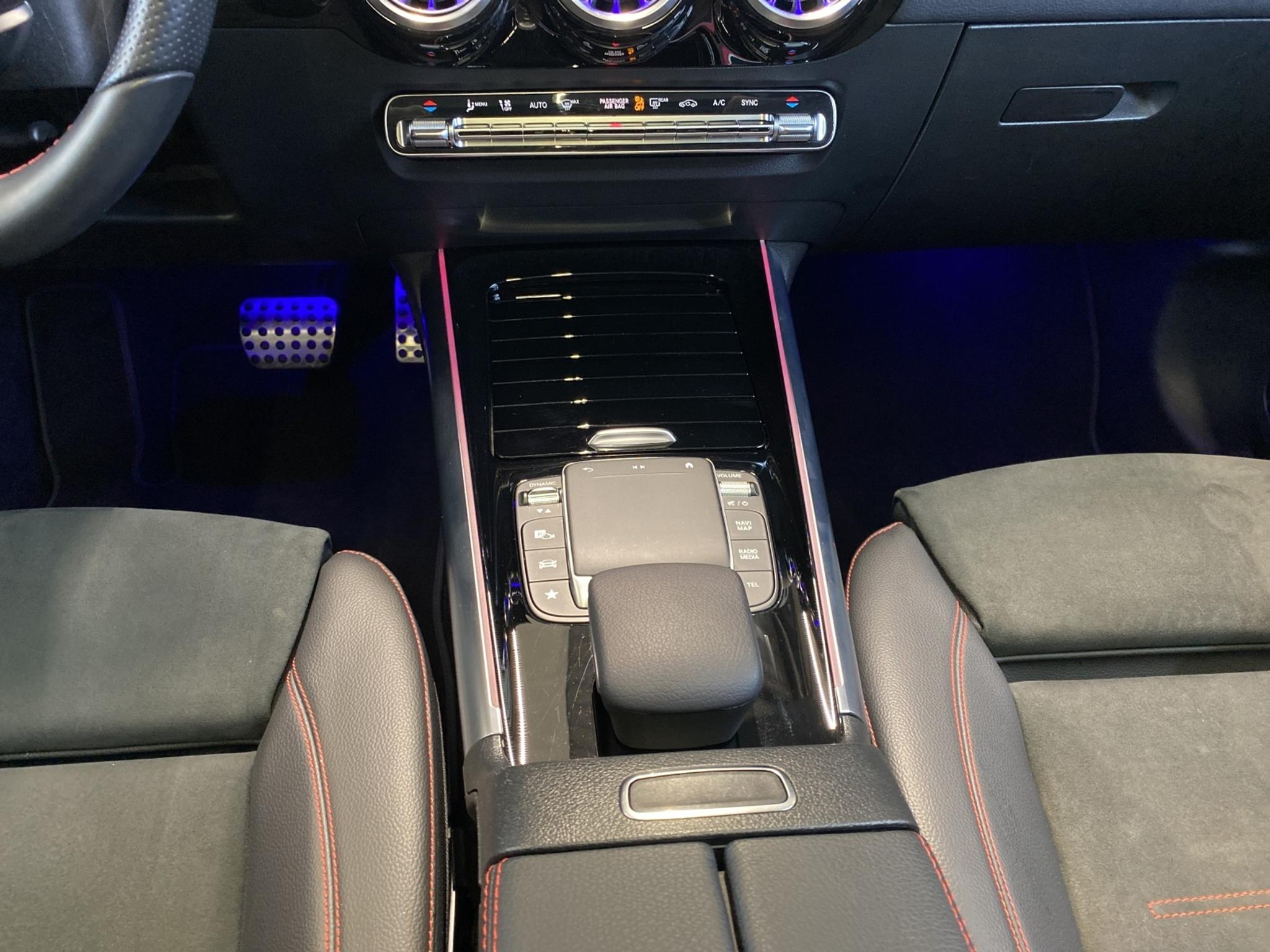 listing desktop thumbnail image 9