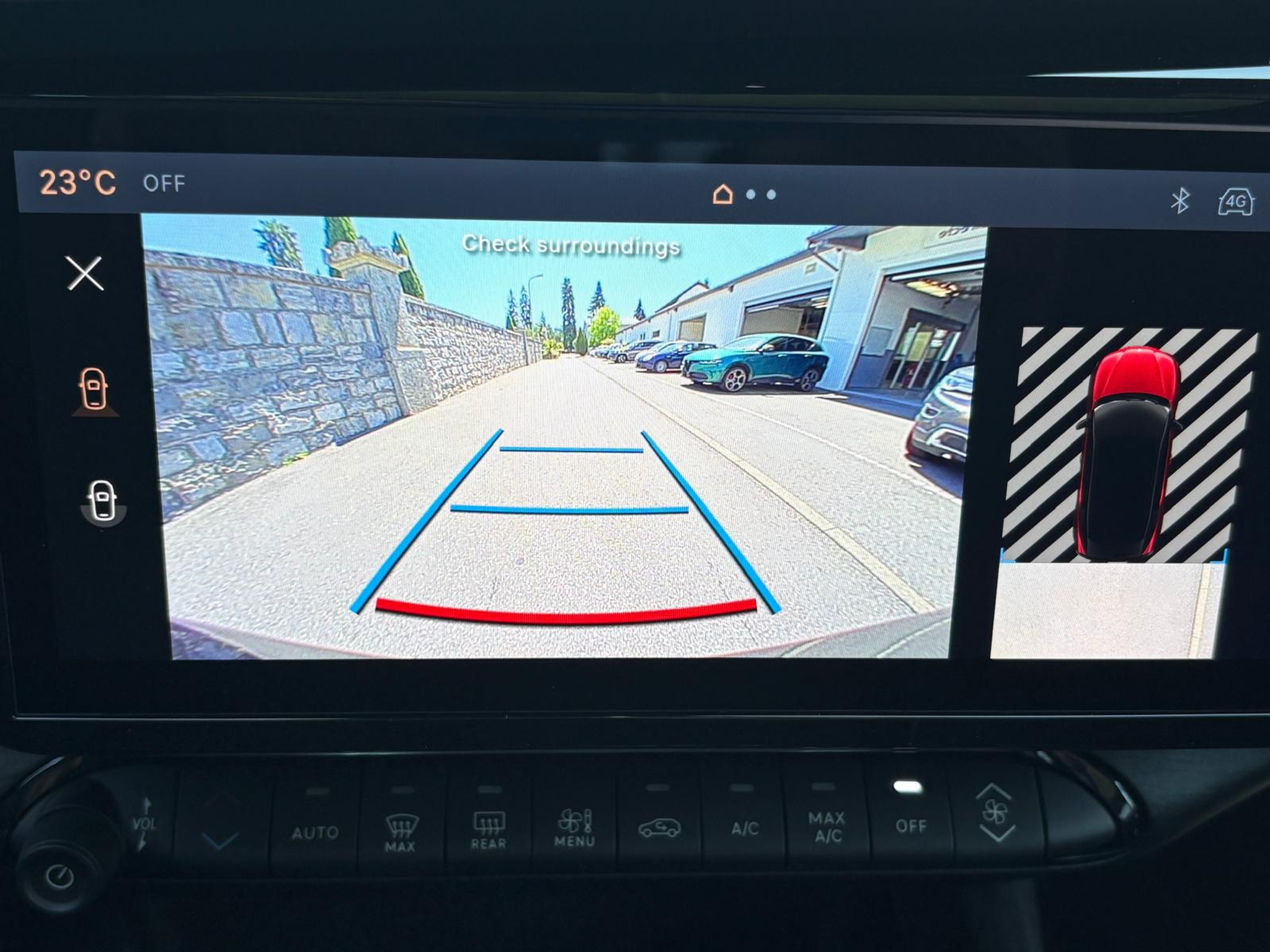 listing desktop thumbnail image 5