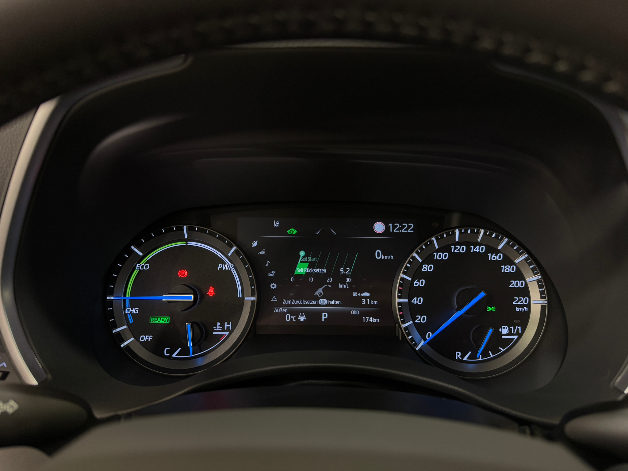 listing desktop thumbnail image 12