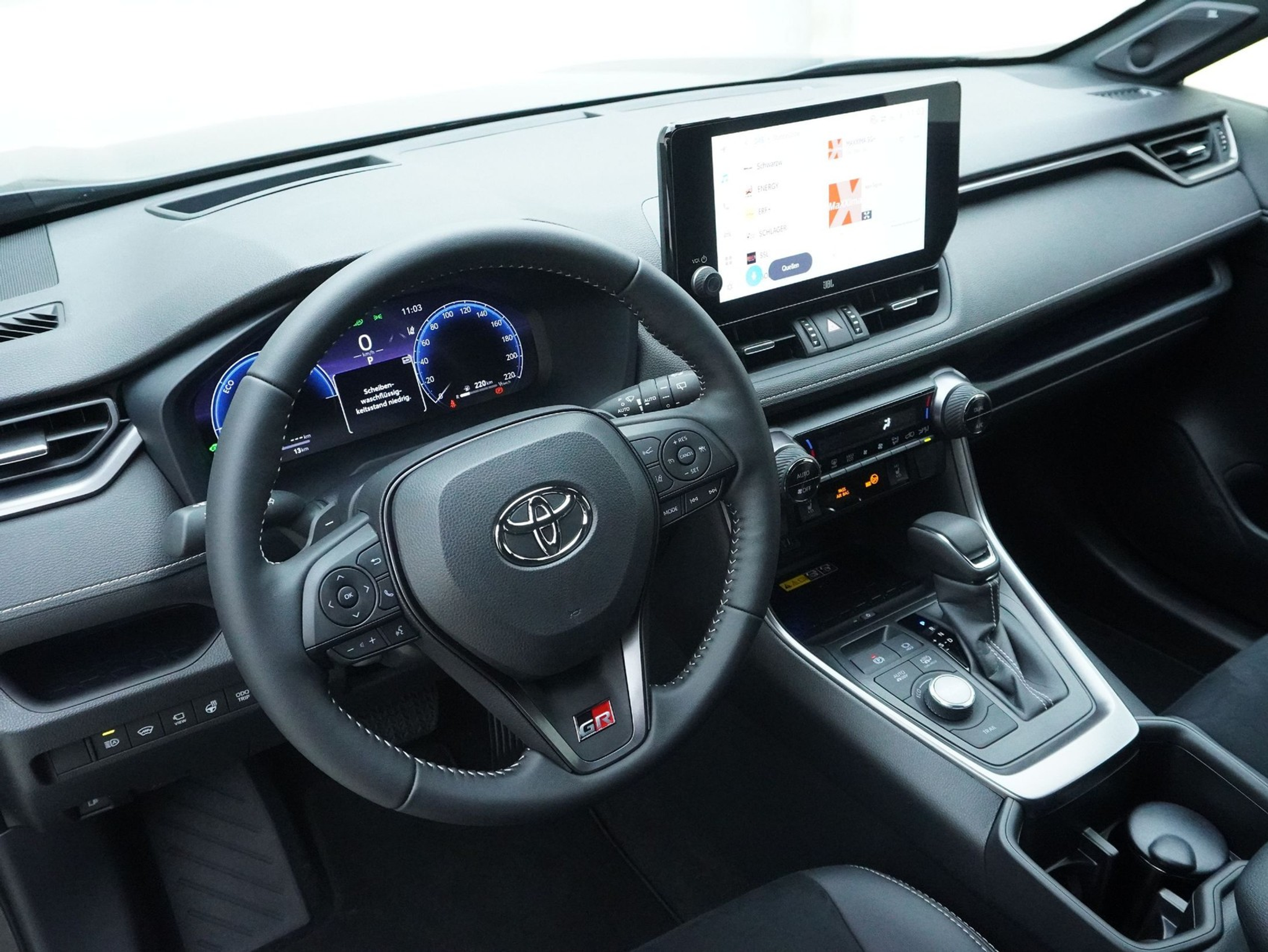 listing desktop thumbnail image 6