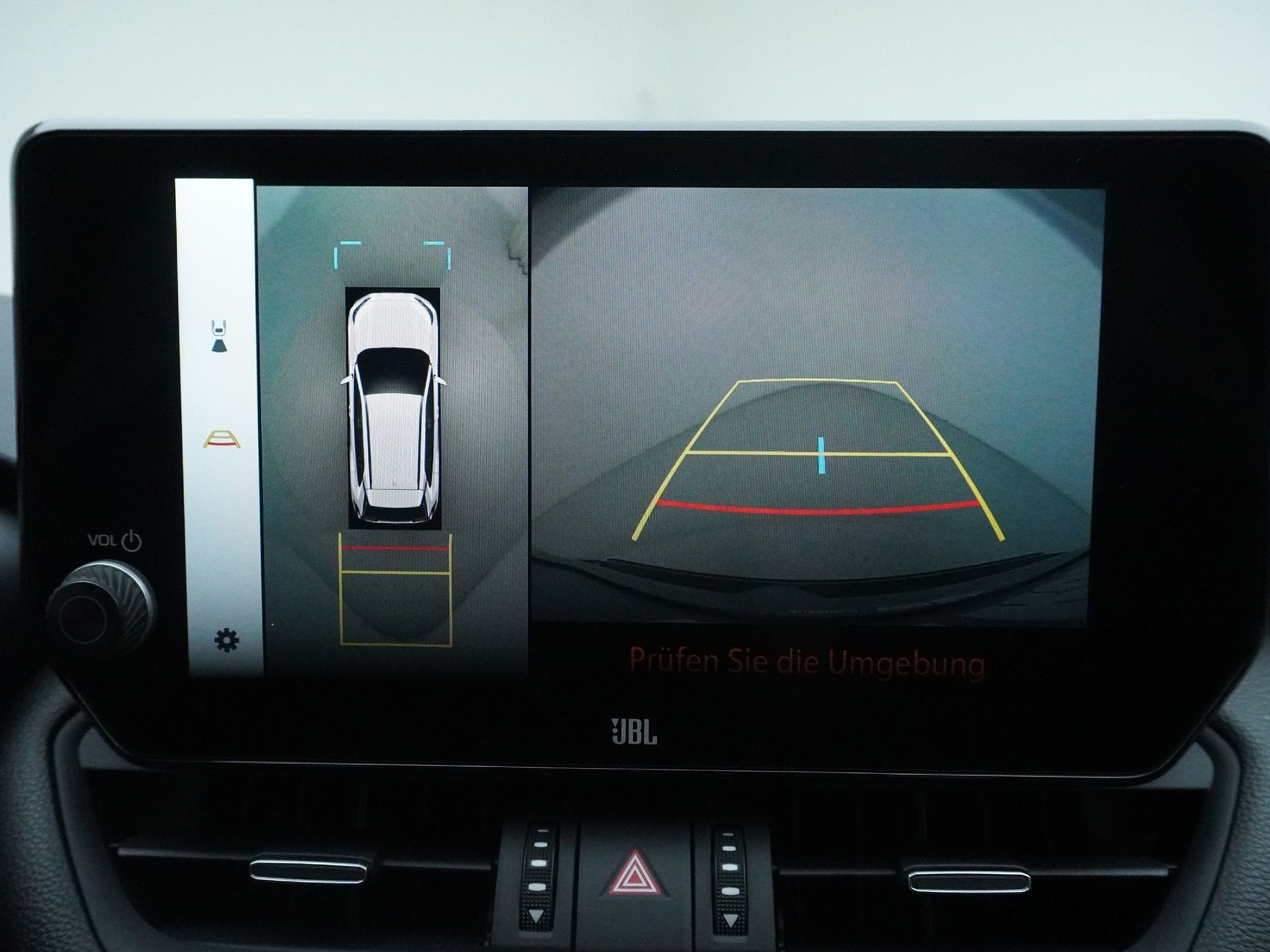 listing desktop thumbnail image 15